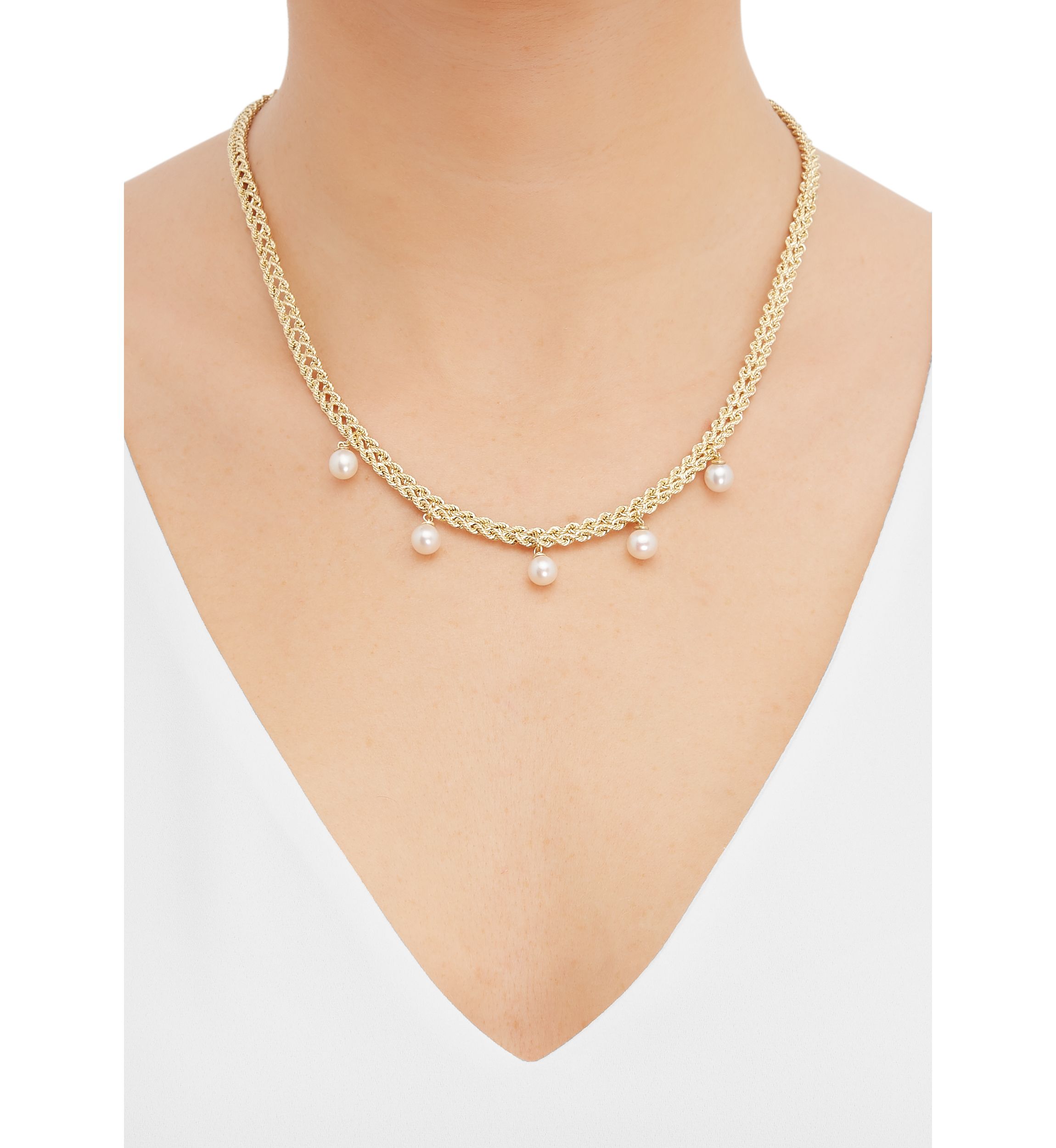 Pearl Necklace in 10K Yellow Gold