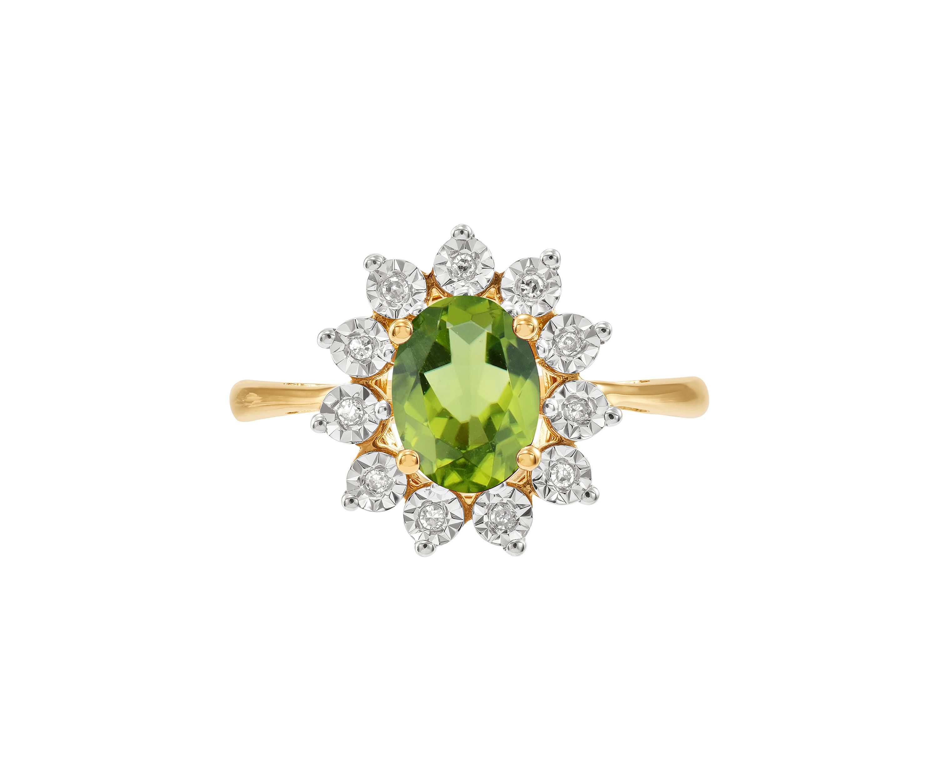 1/10 ct. t.w. Diamond and Peridot Oval Ring in 10K Yellow Gold