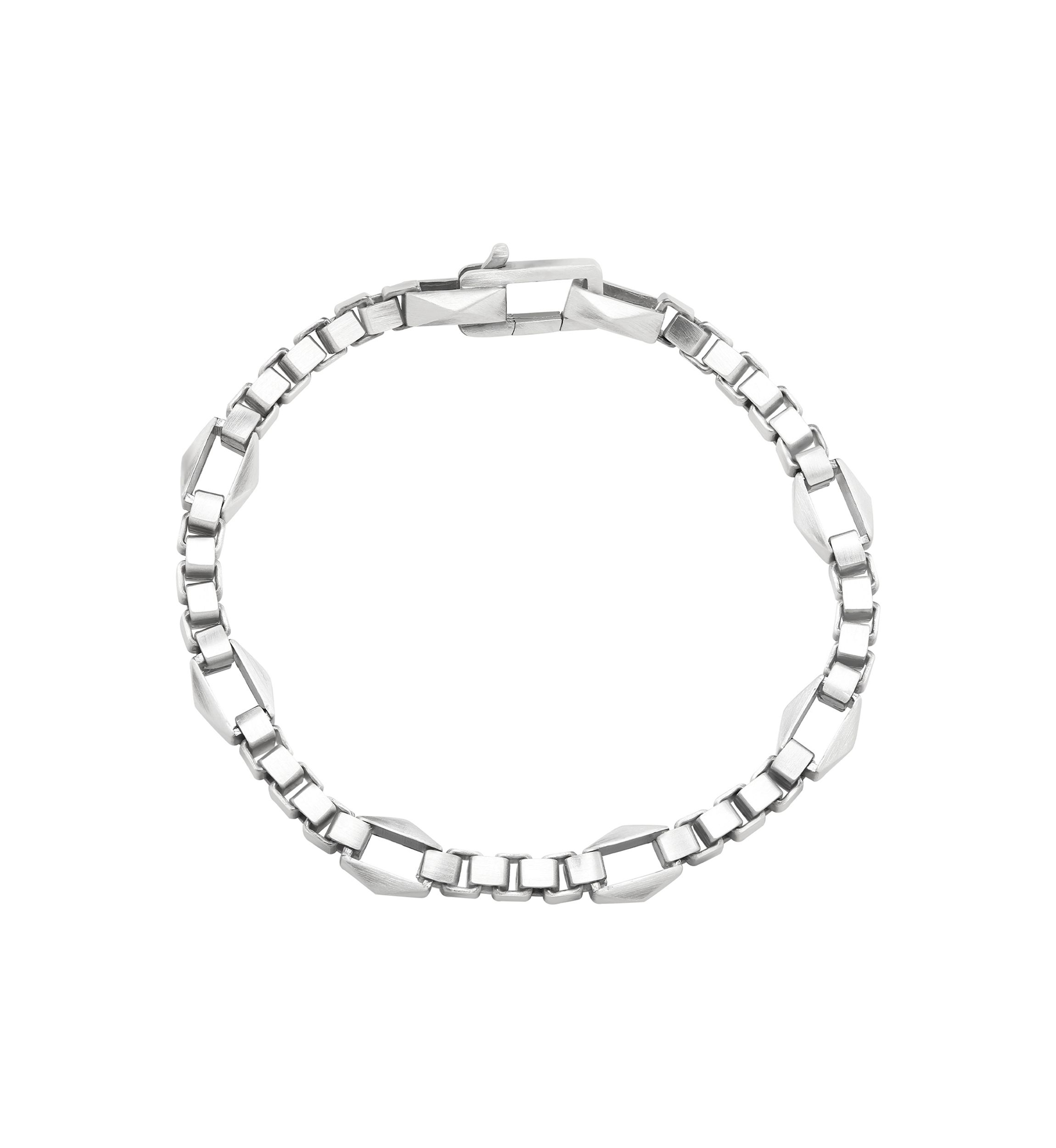 Pyramide Shape Station Box Chain Bracelet in Sterling Silver