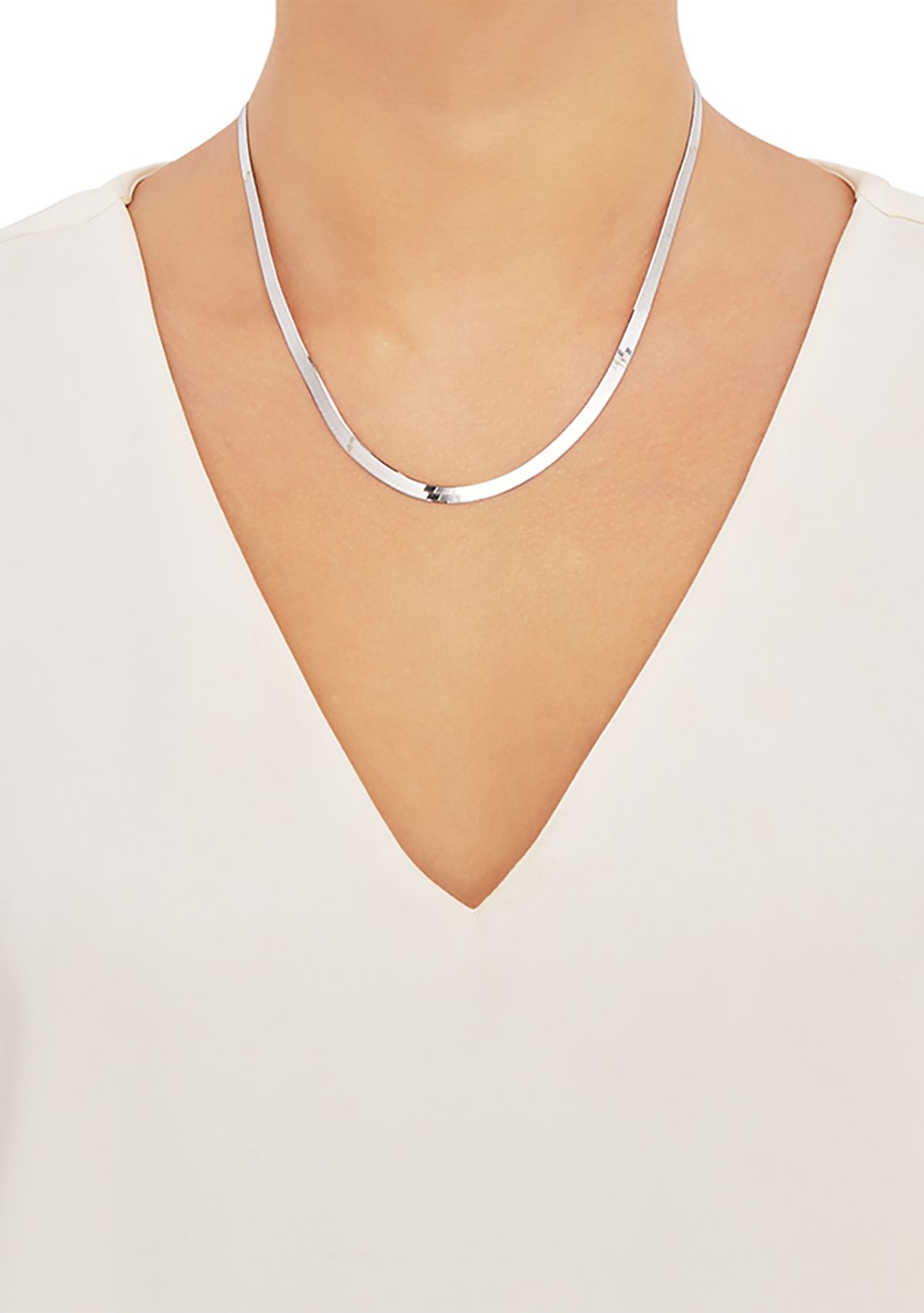 4.5 Millimeter Solid Herringbone Chain Necklace in Sterling Silver