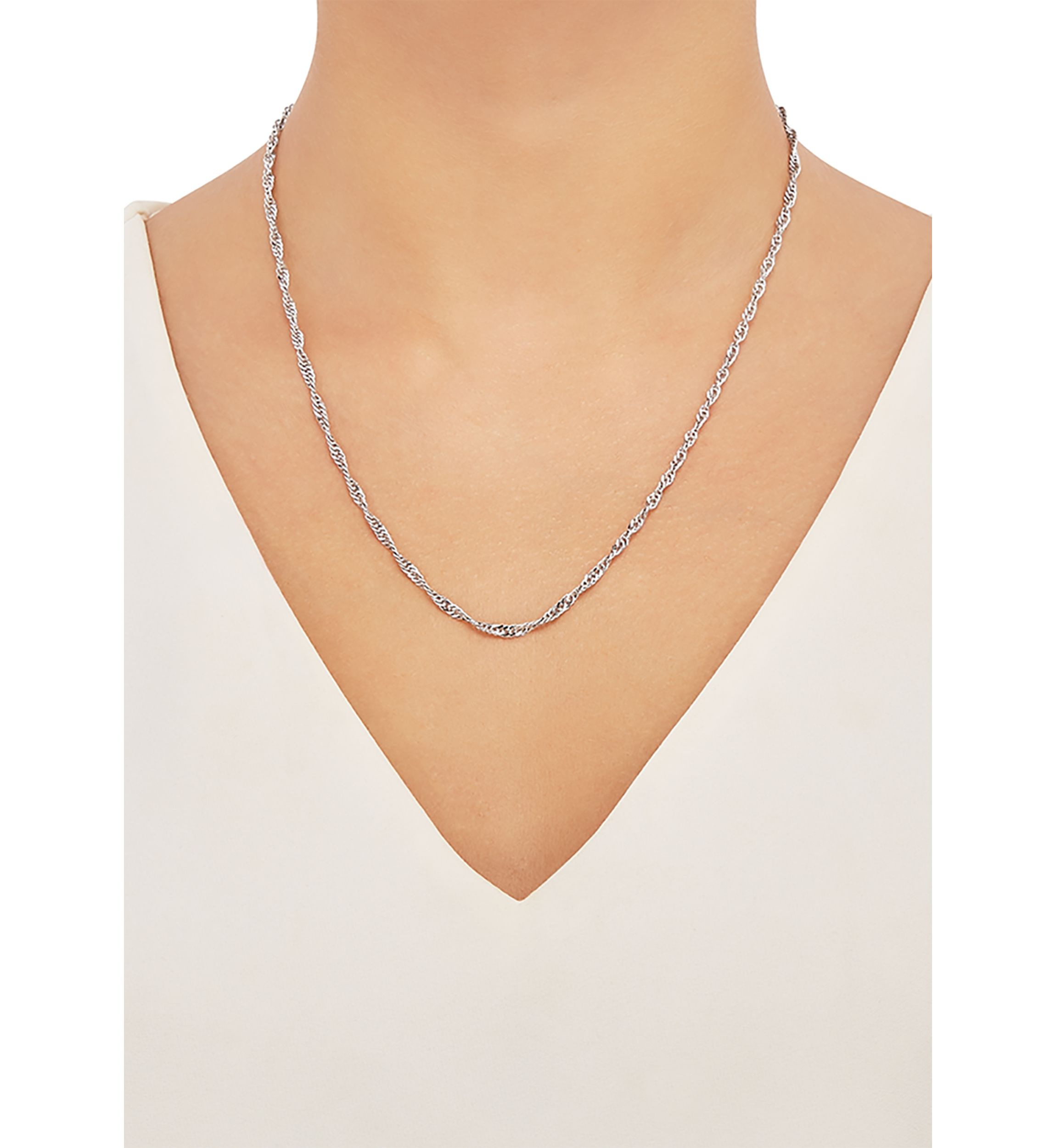 2.9 Millimeter Solid Singapore Chain Necklace in Sterling Silver