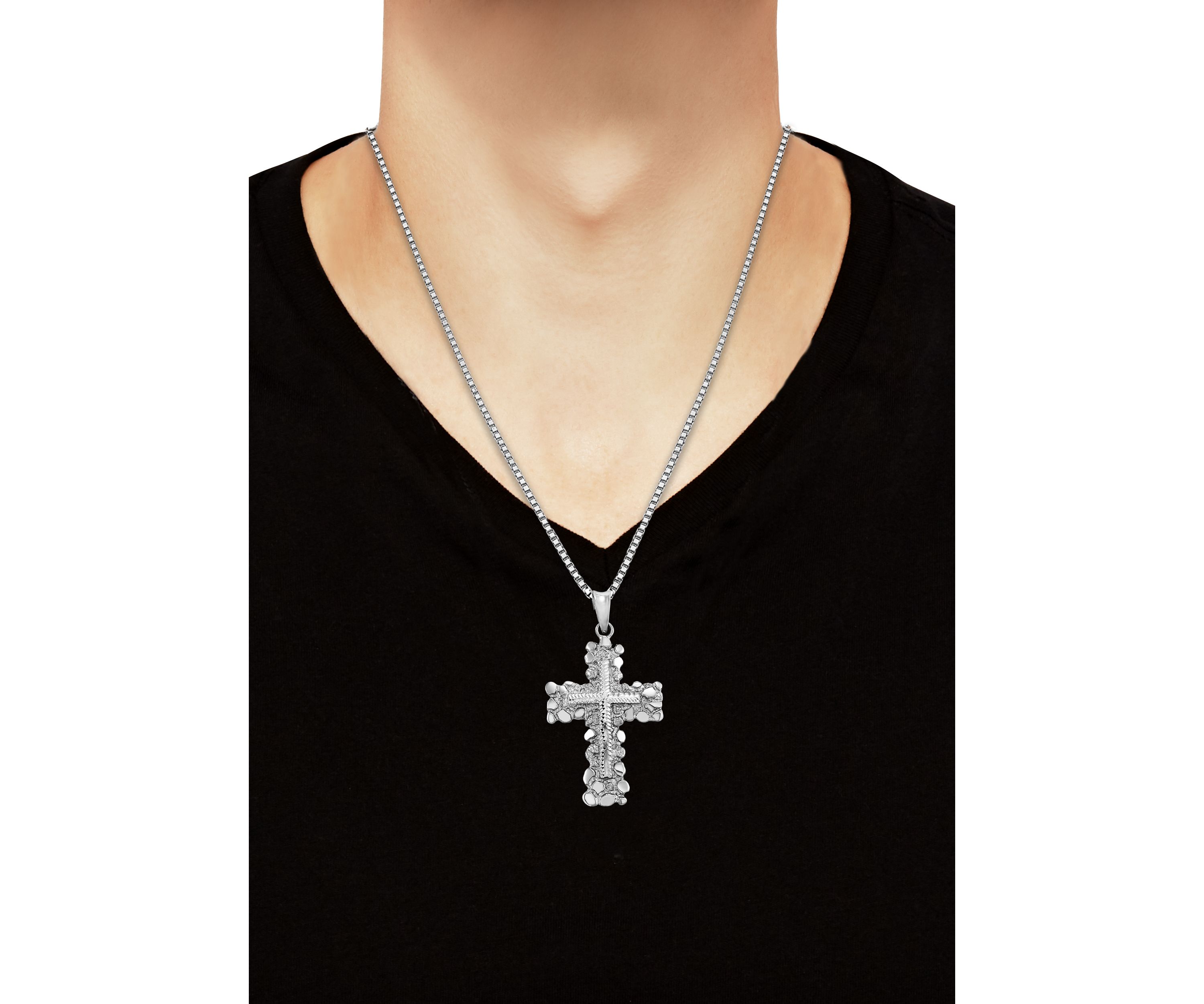 Cross Pendant Necklace in Sterling Silver