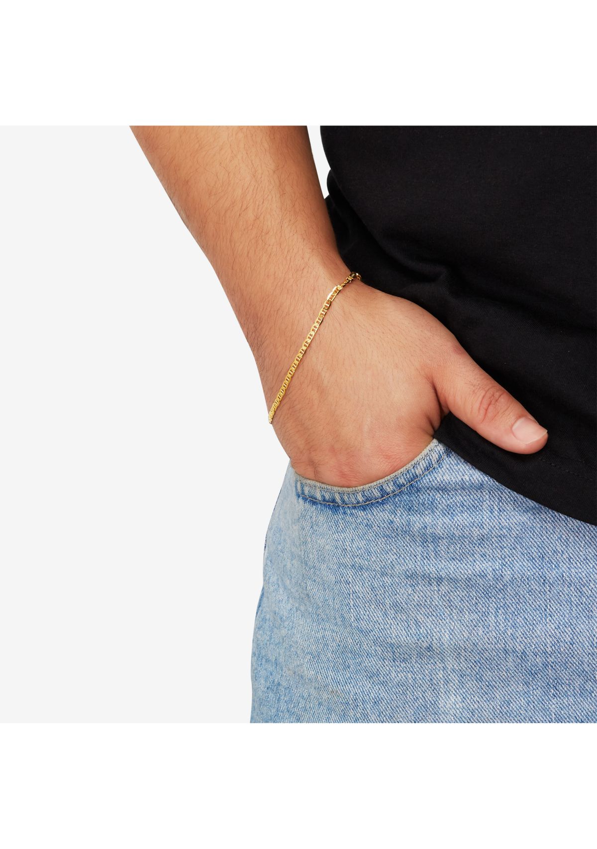 Solid Beveled Mariner Bracelet in 10K Yellow Gold