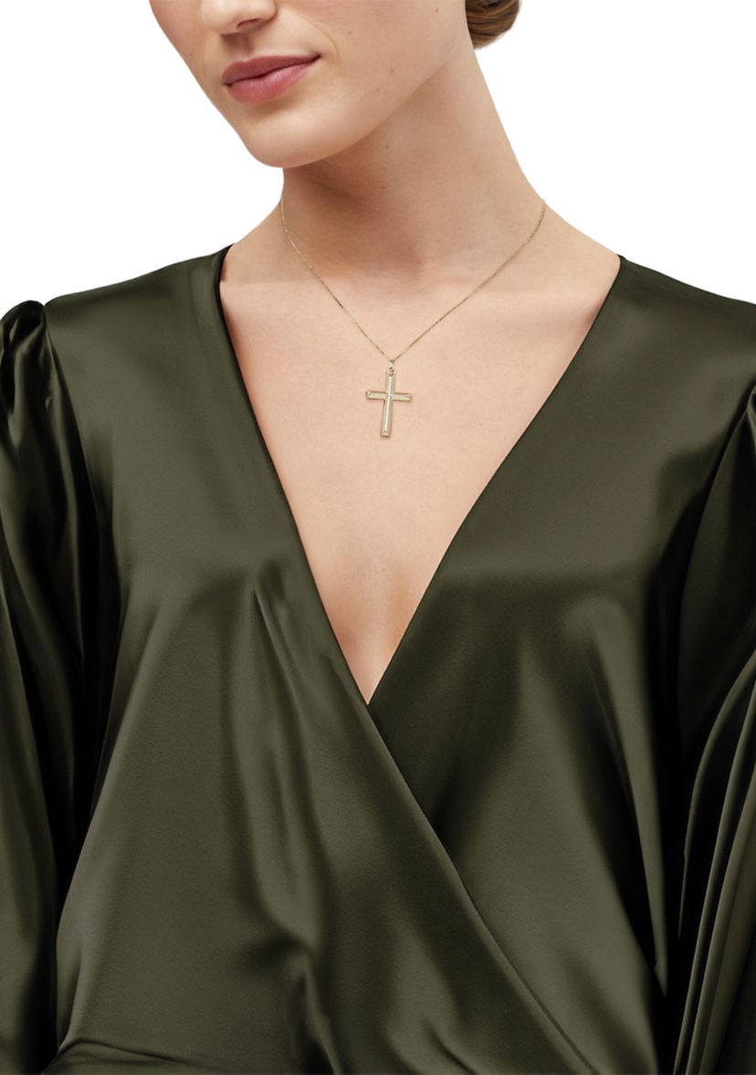 Cross Pendant with 18" Box Chain in 10K Yellow Gold