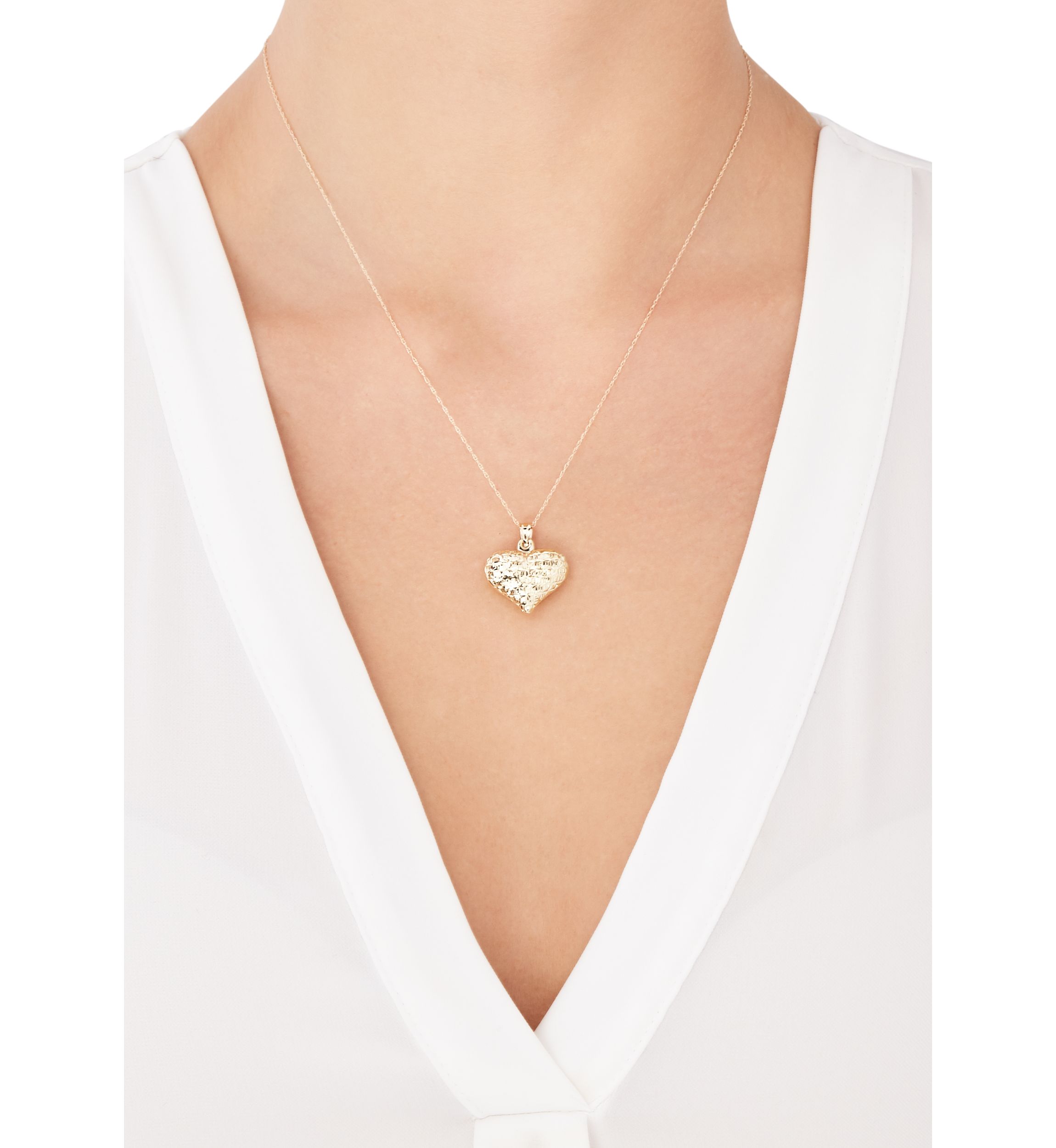 Heart Pendant Necklace in 10k Yellow Gold 