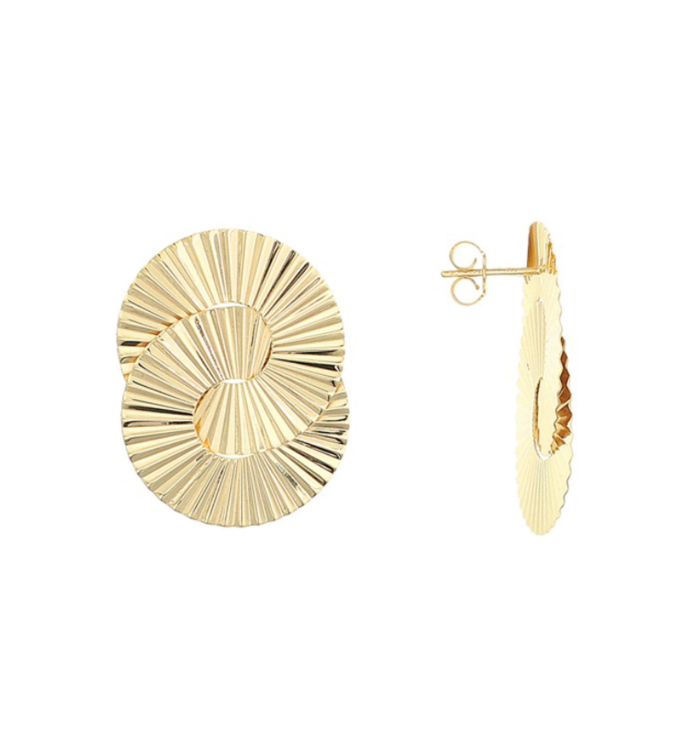 Ribbed Interlock Circle Stud Earrings in Gold Over Silver