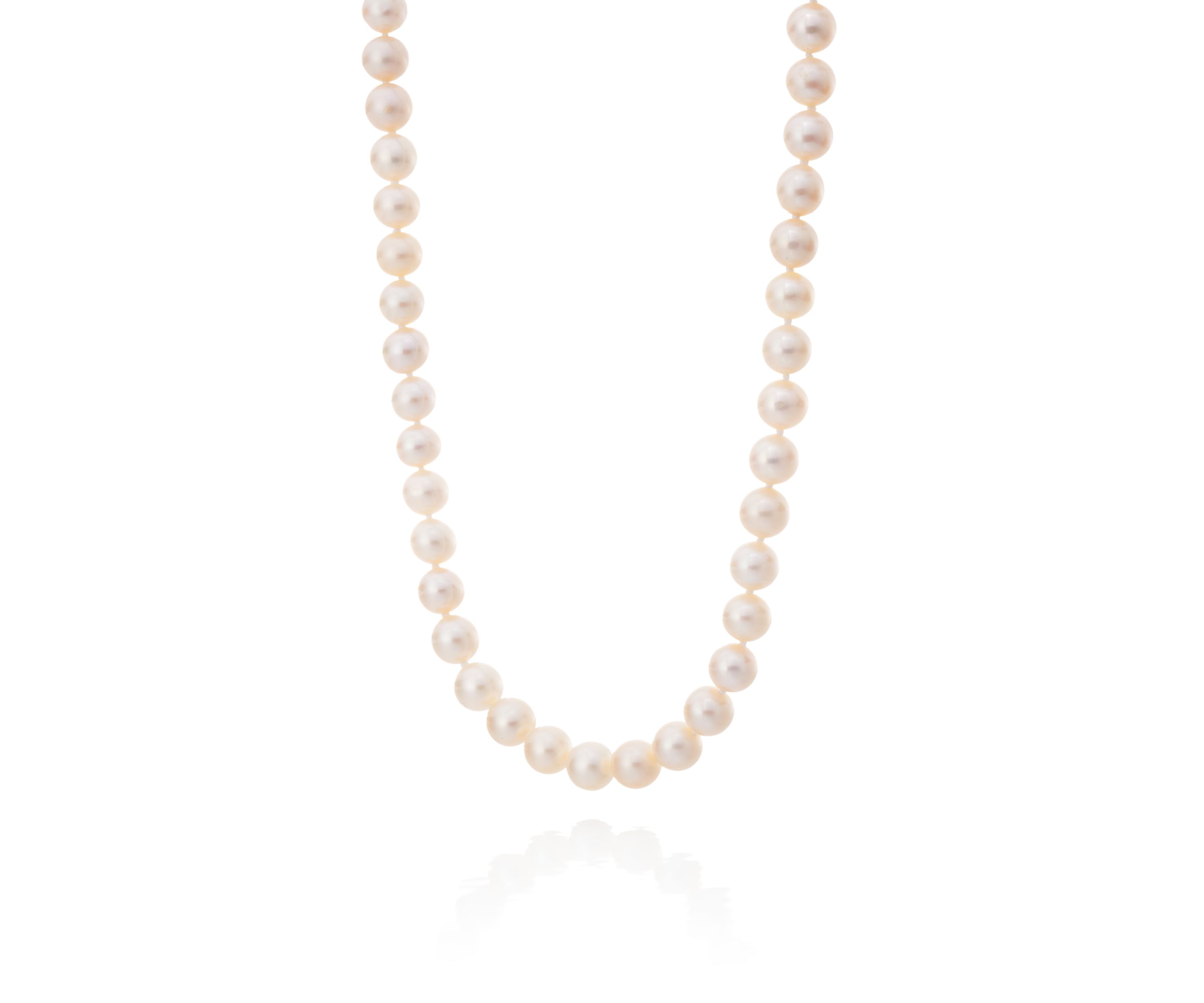 Freshwater Pearl Necklace in 14k Yellow Gold