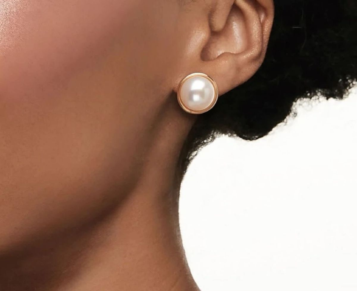 14K Yellow Gold 14x15mm Cultured Pearl Earrings