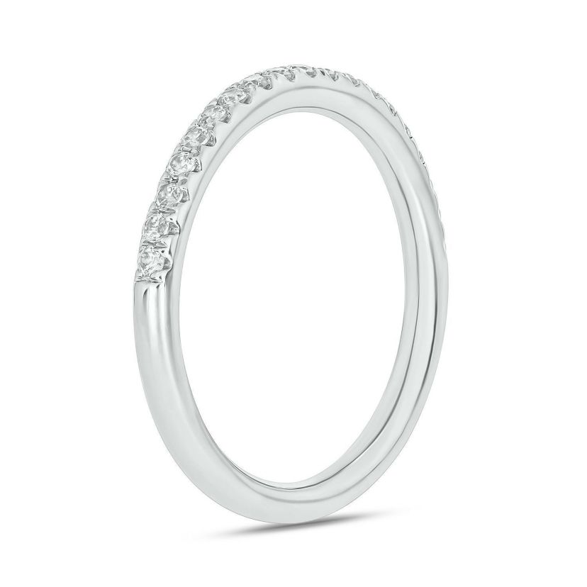 1/4 ct. t.w. Diamond Anniversary Band in 10K Gold