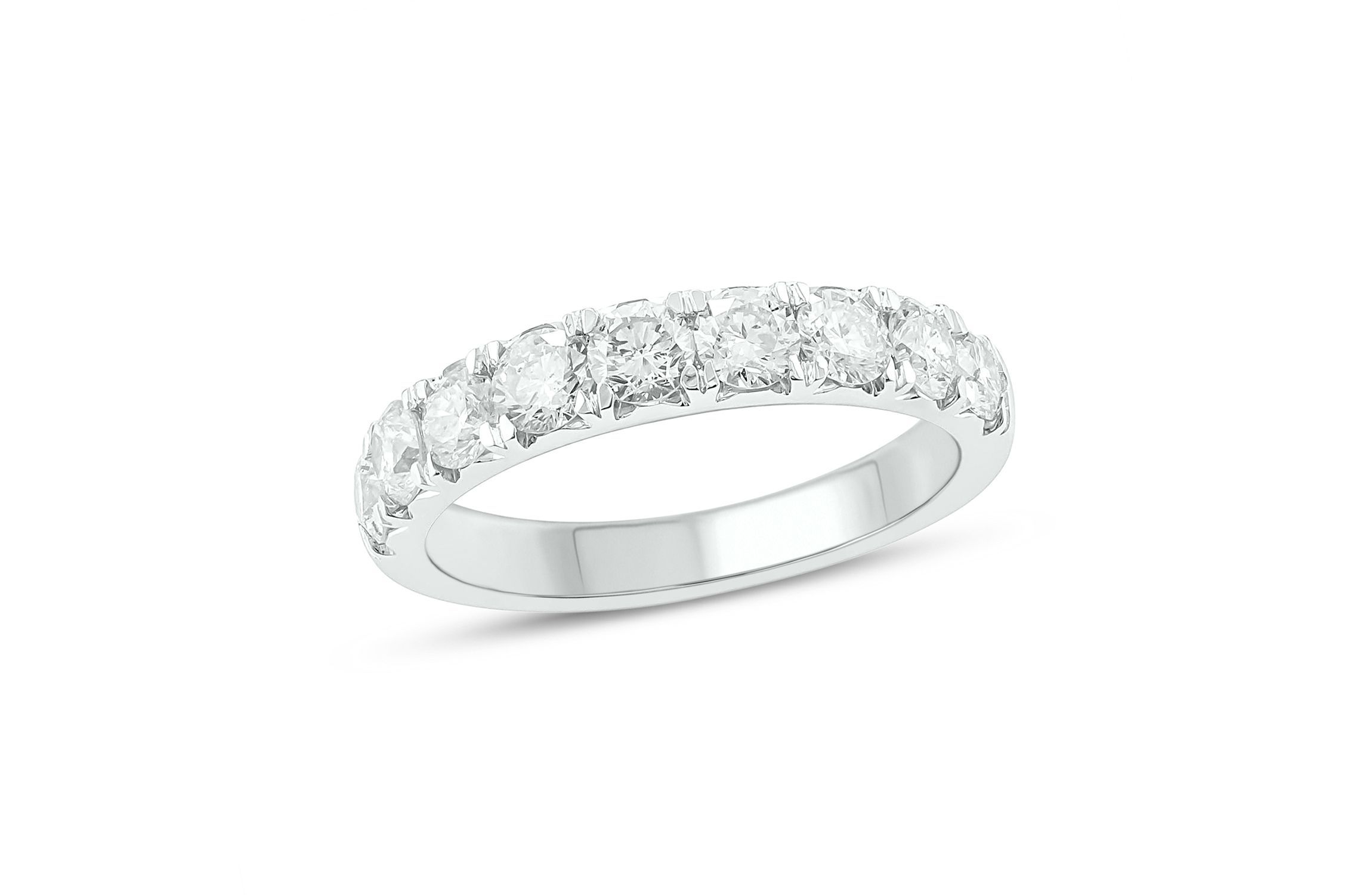 3/4 ct. t.w. Diamond Anniversary Band in 14K Gold