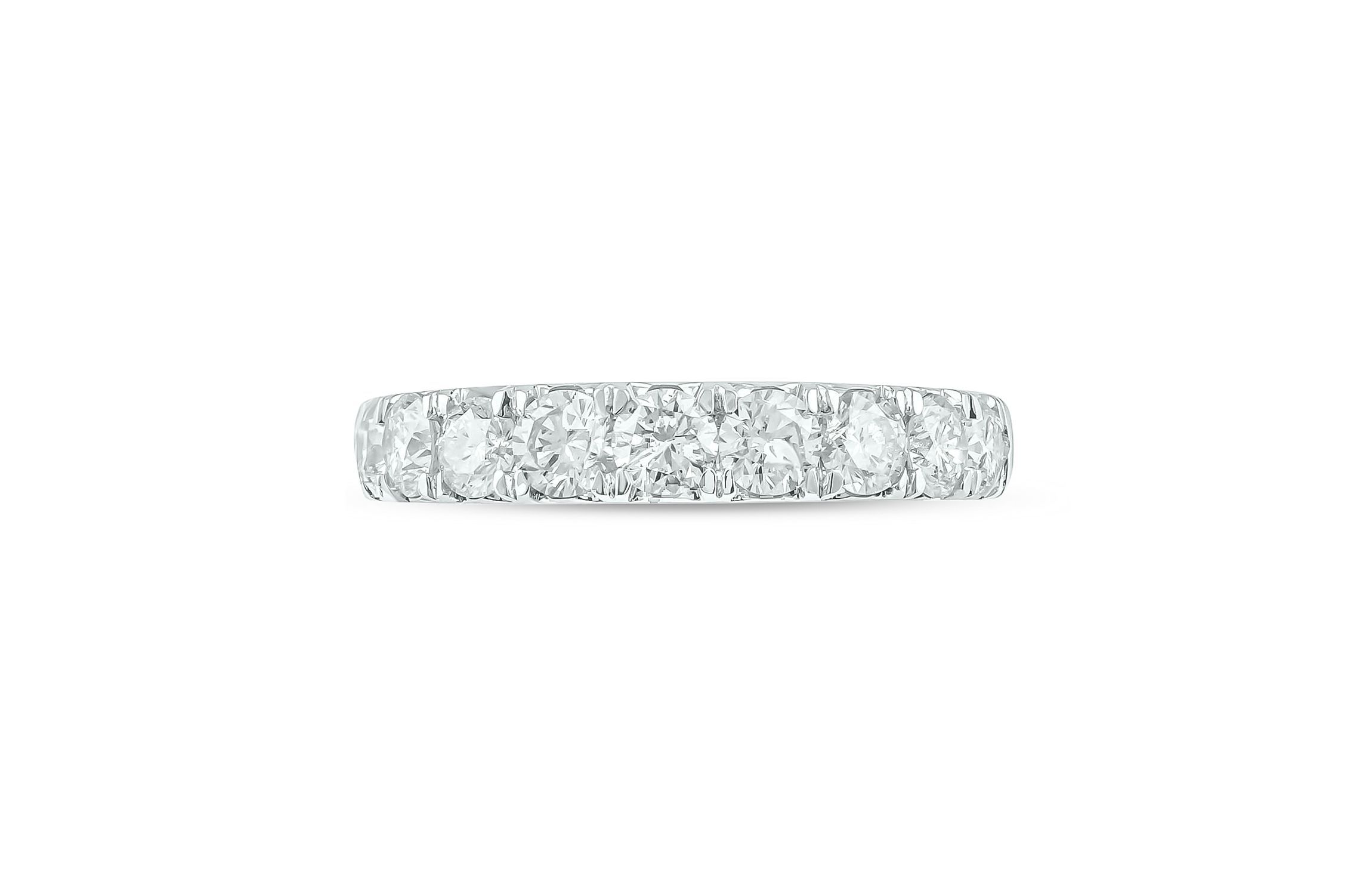 3/4 ct. t.w. Diamond Anniversary Band in 14K Gold