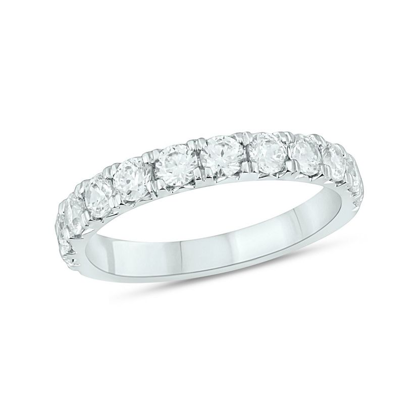 3/4 ct. t.w. Diamond Anniversary Band in 14K Gold