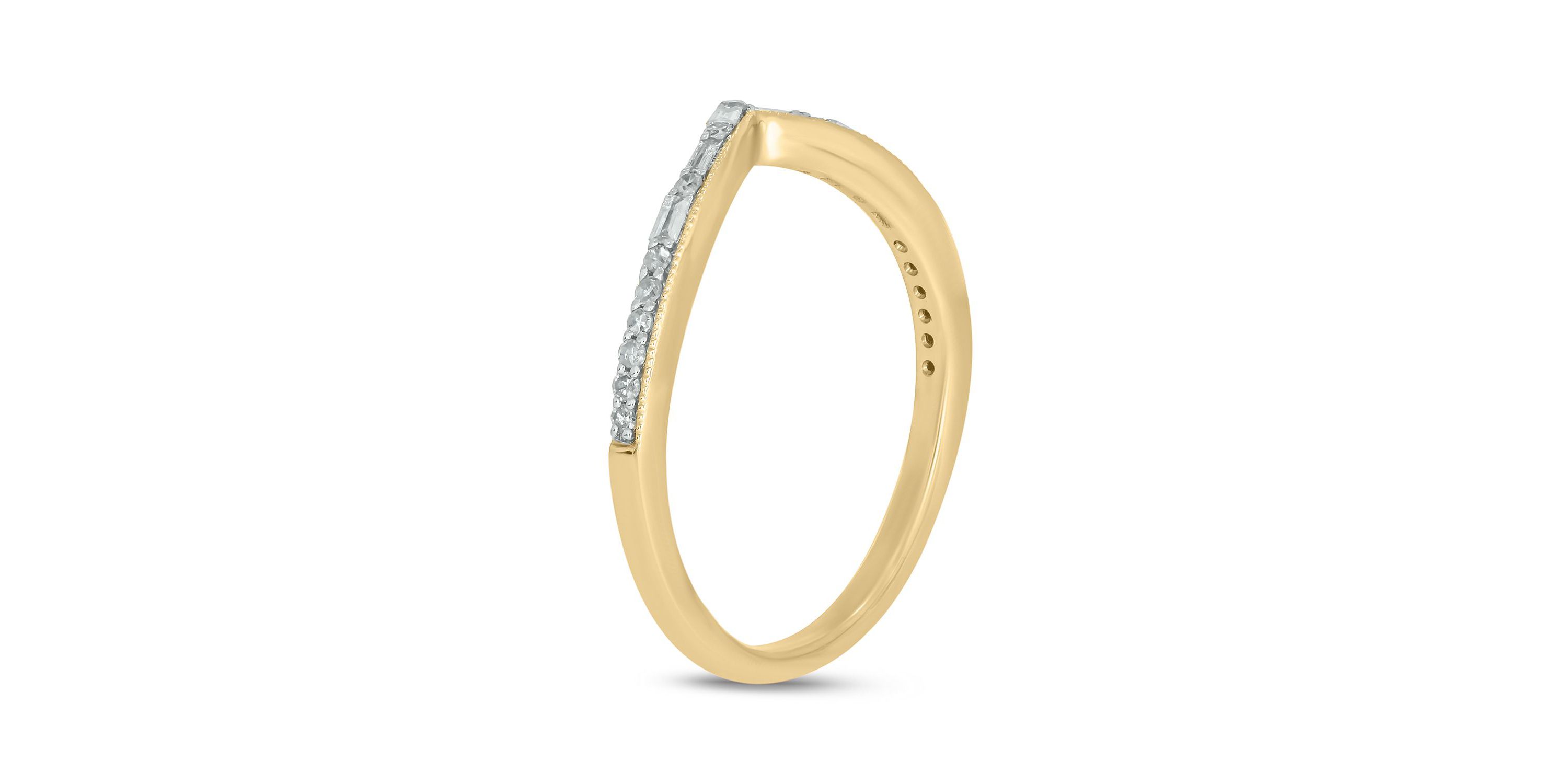 1/6 ct. t.w. Diamond Anniversary Band in 10K Gold