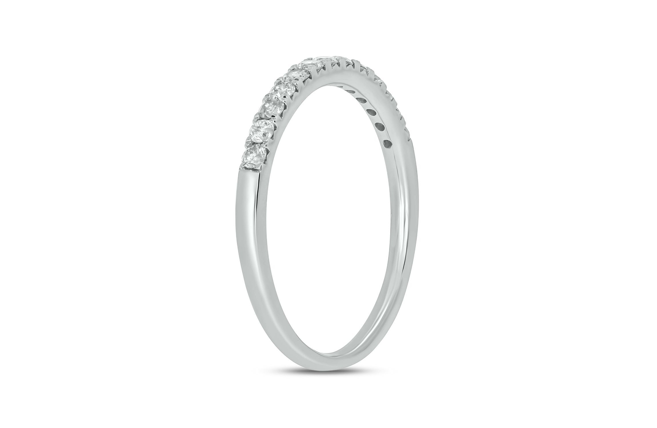 1/3 ct. t.w. Diamond Anniversary Band in 14K Rose Gold