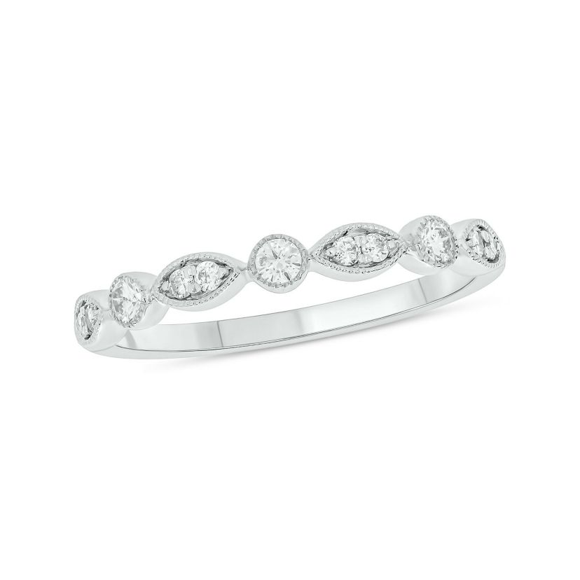 1/5 ct. t.w. Diamond Anniversary Band in 10K Gold