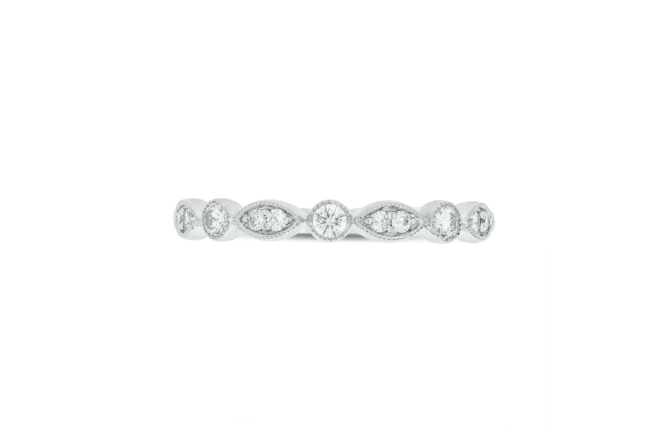 1/5 ct. t.w. Diamond Anniversary Band in 10K Gold