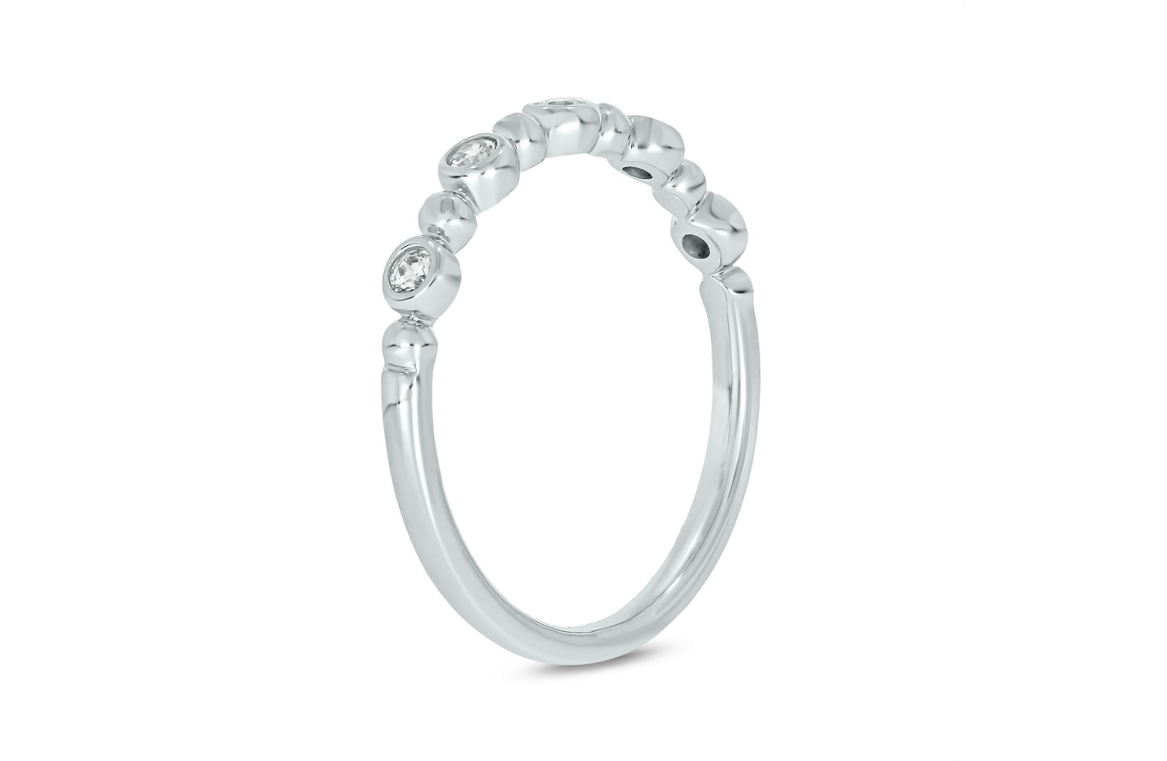 1/6 ct. t.w. Diamond Anniversary Band in 10K Gold