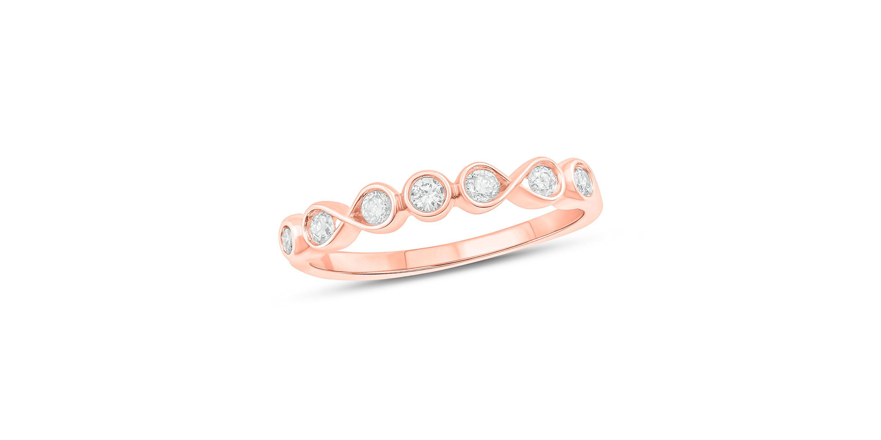 1/4 ct. t.w. Diamond Anniversary Band in 10K Gold