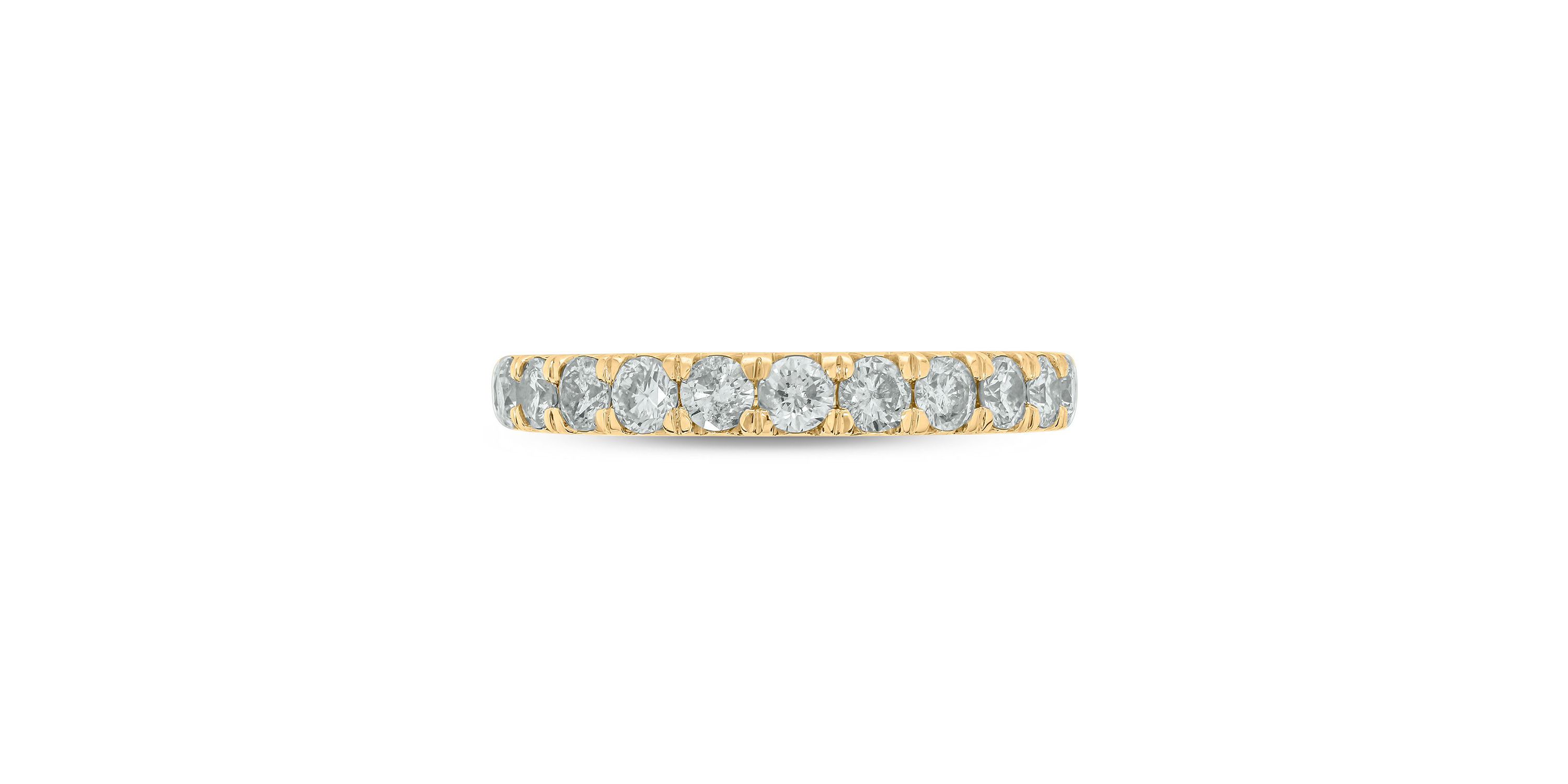 3/4 ct. t.w. Diamond Anniversary Band in 14K Gold