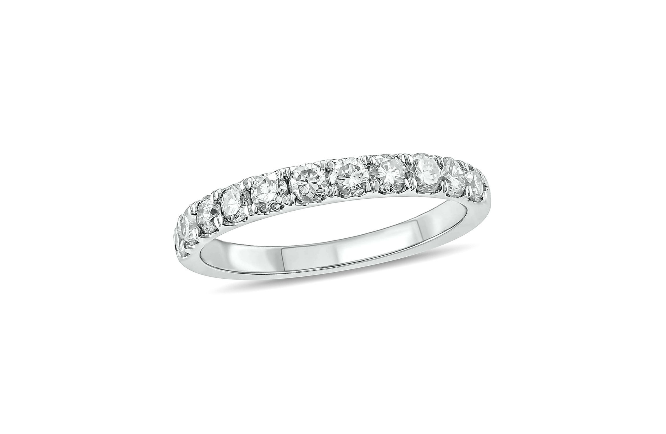 3/4 ct. t.w. Diamond Anniversary Band in 14K Gold