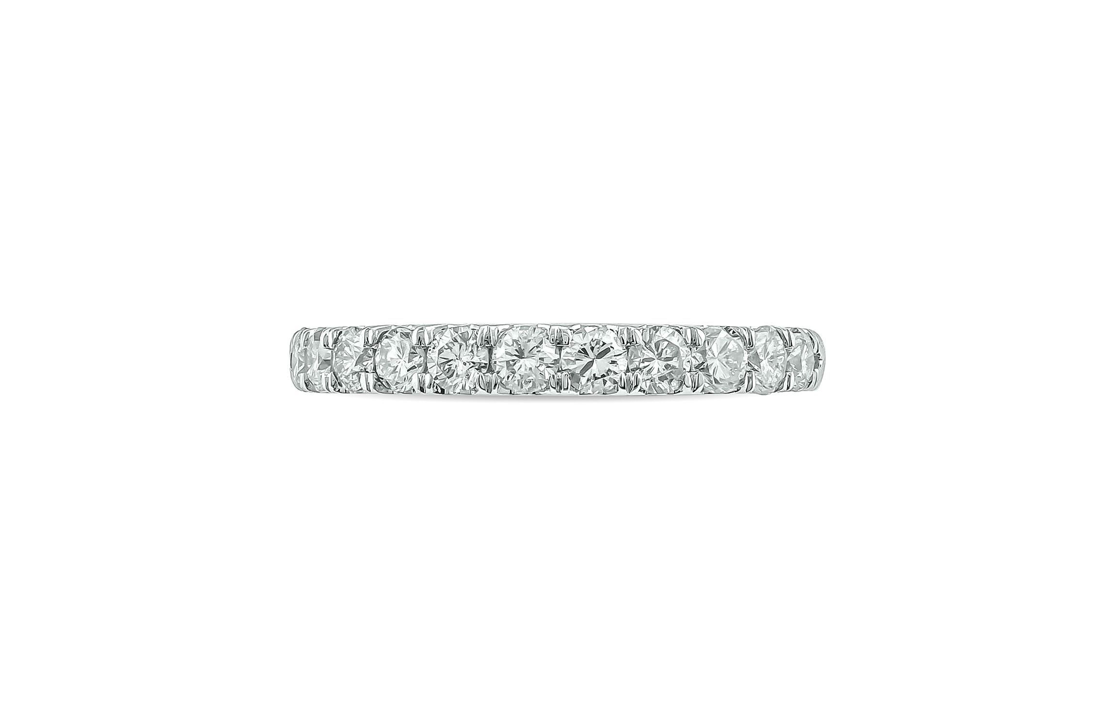 3/4 ct. t.w. Diamond Anniversary Band in 14K Gold