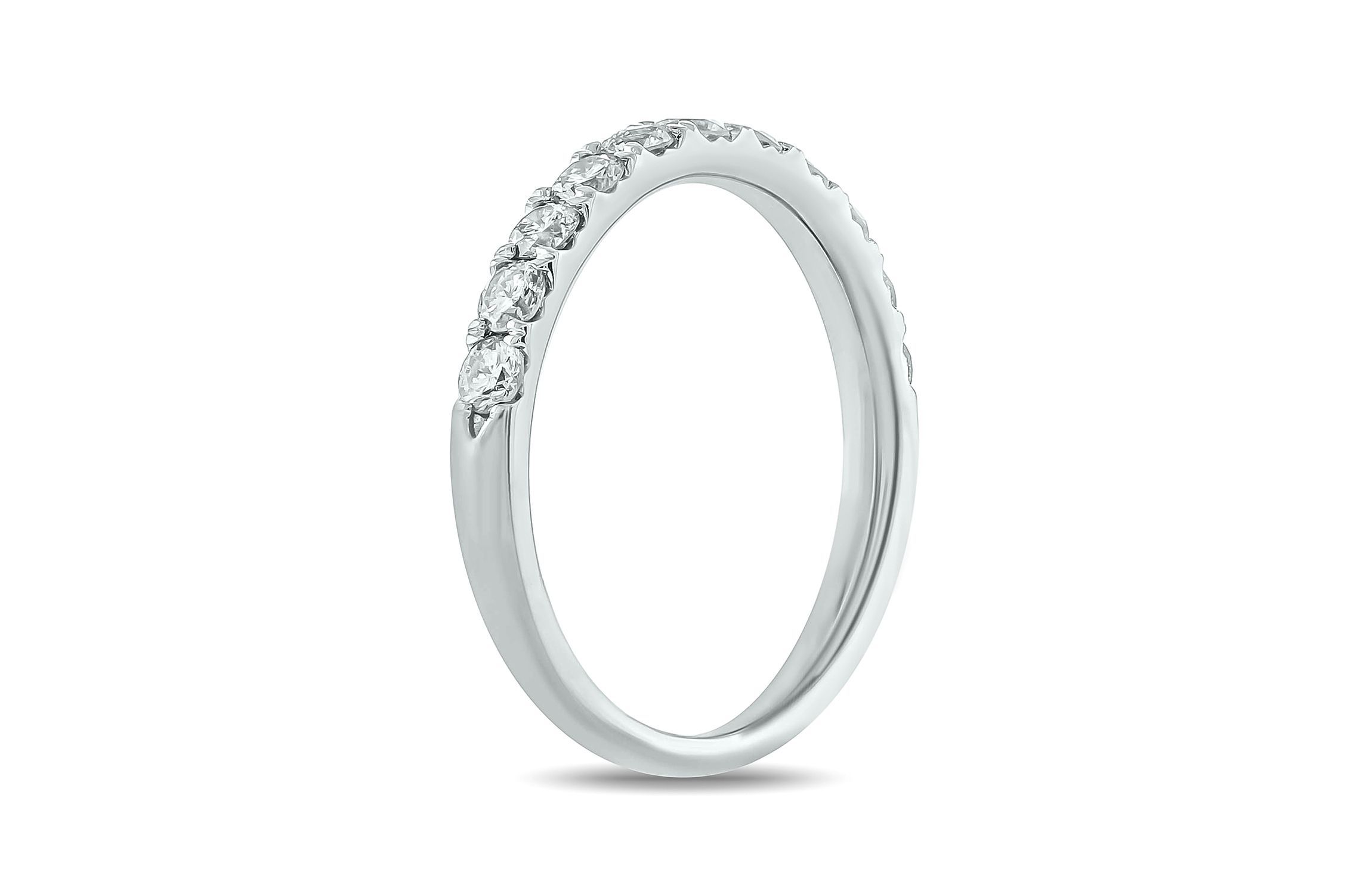 3/4 ct. t.w. Diamond Anniversary Band in 14K Gold