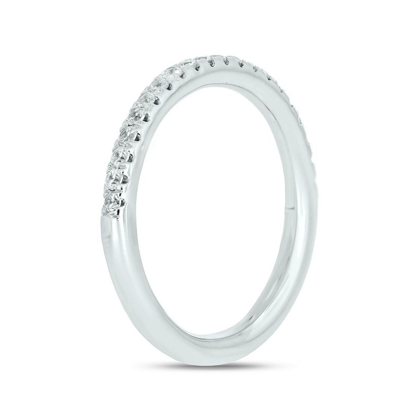 1/4 ct. t.w. Diamond Anniversary Band in 10K Gold