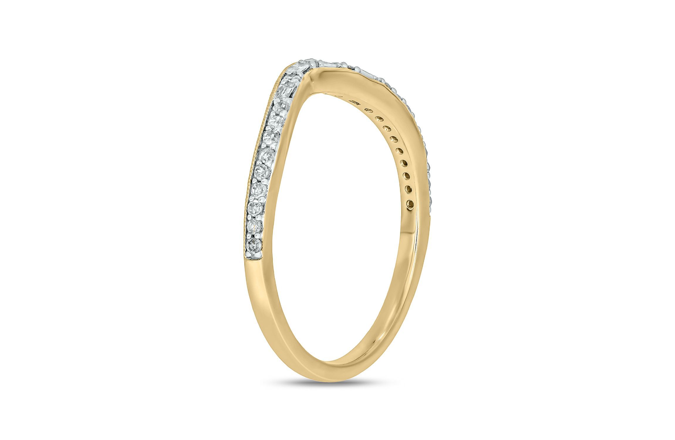 1/6 ct. t.w. Diamond Anniversary Band in 10K Gold