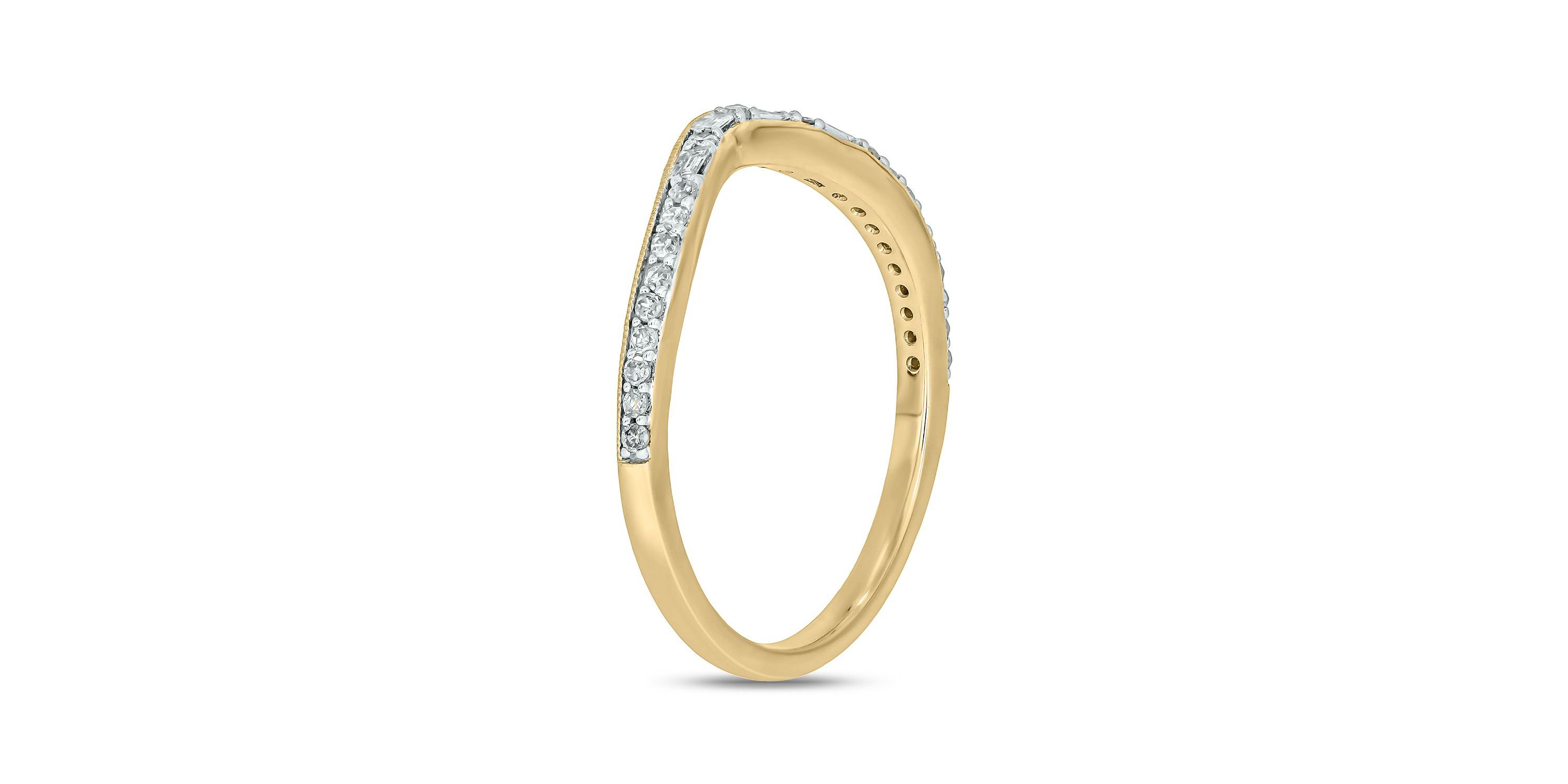 1/6 ct. t.w. Diamond Anniversary Band in 10K Gold