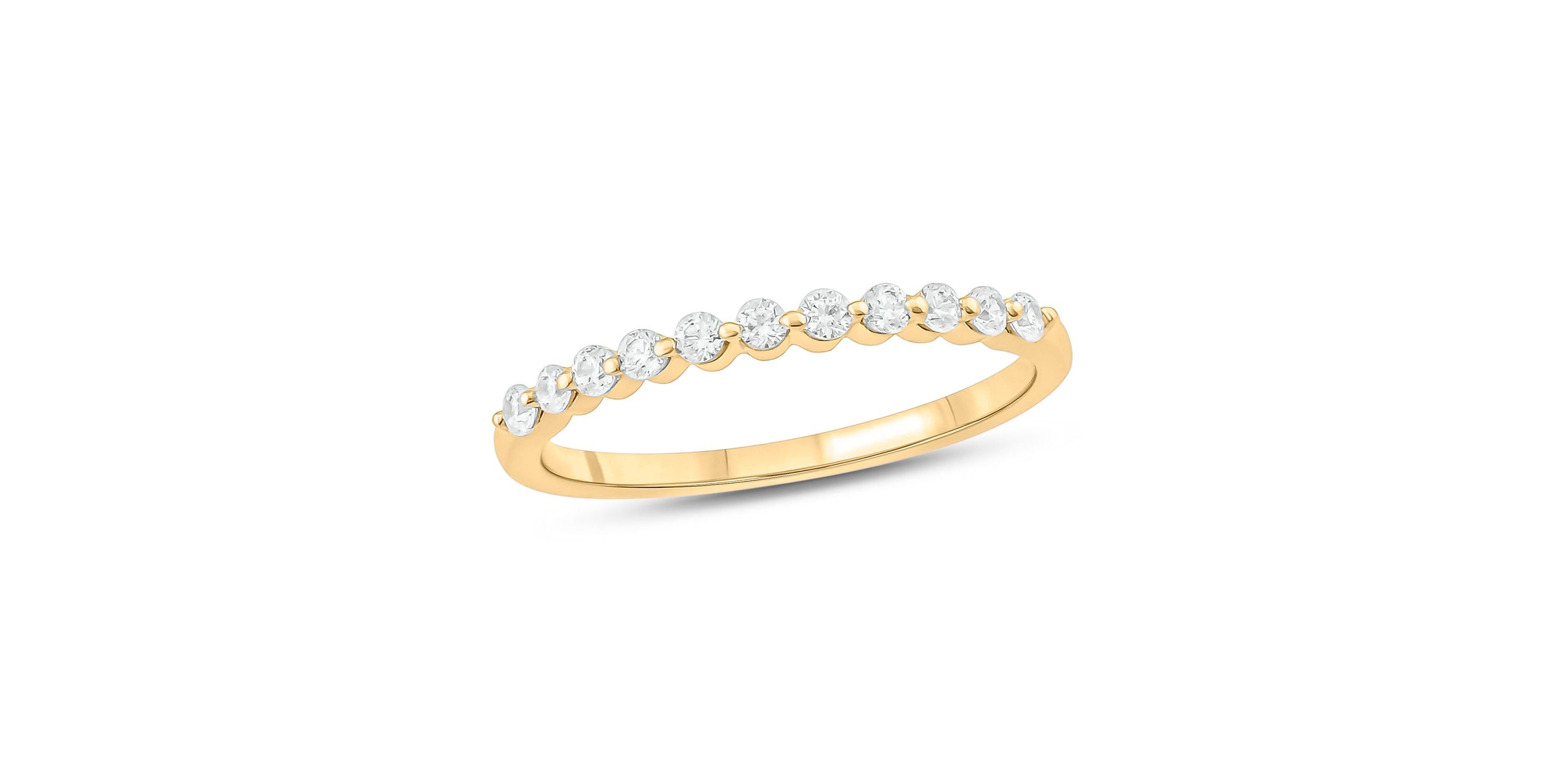 1/4 ct. t.w. Diamond Anniversary Band in 10K Gold