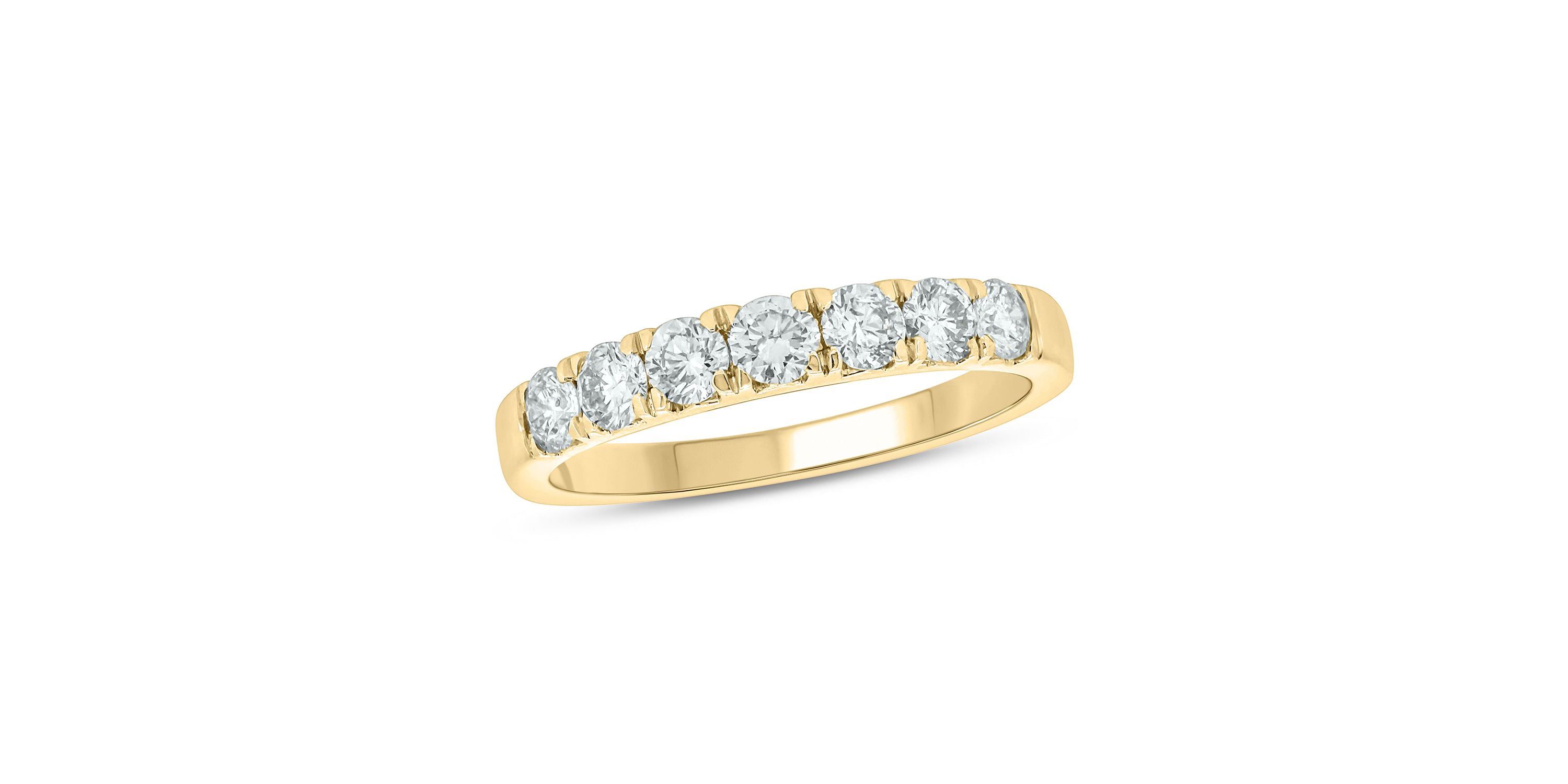 3/4 ct. t.w. Diamond Anniversary Band in 14K Gold