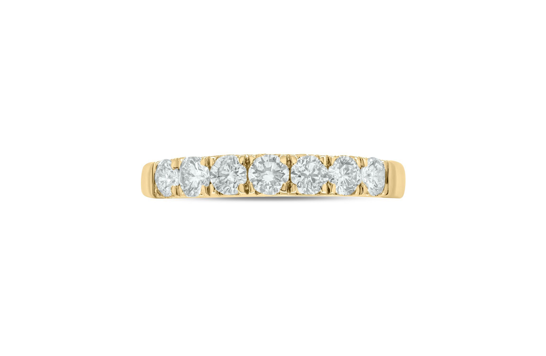3/4 ct. t.w. Diamond Anniversary Band in 14K Gold