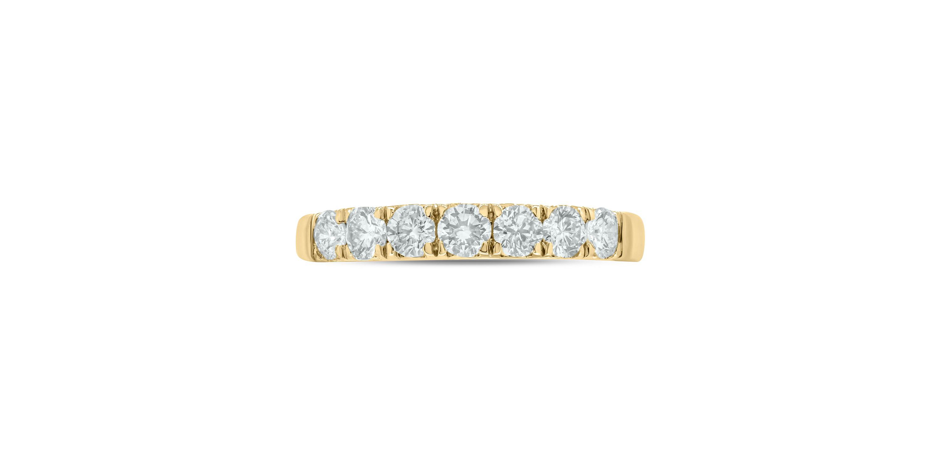 3/4 ct. t.w. Diamond Anniversary Band in 14K Gold
