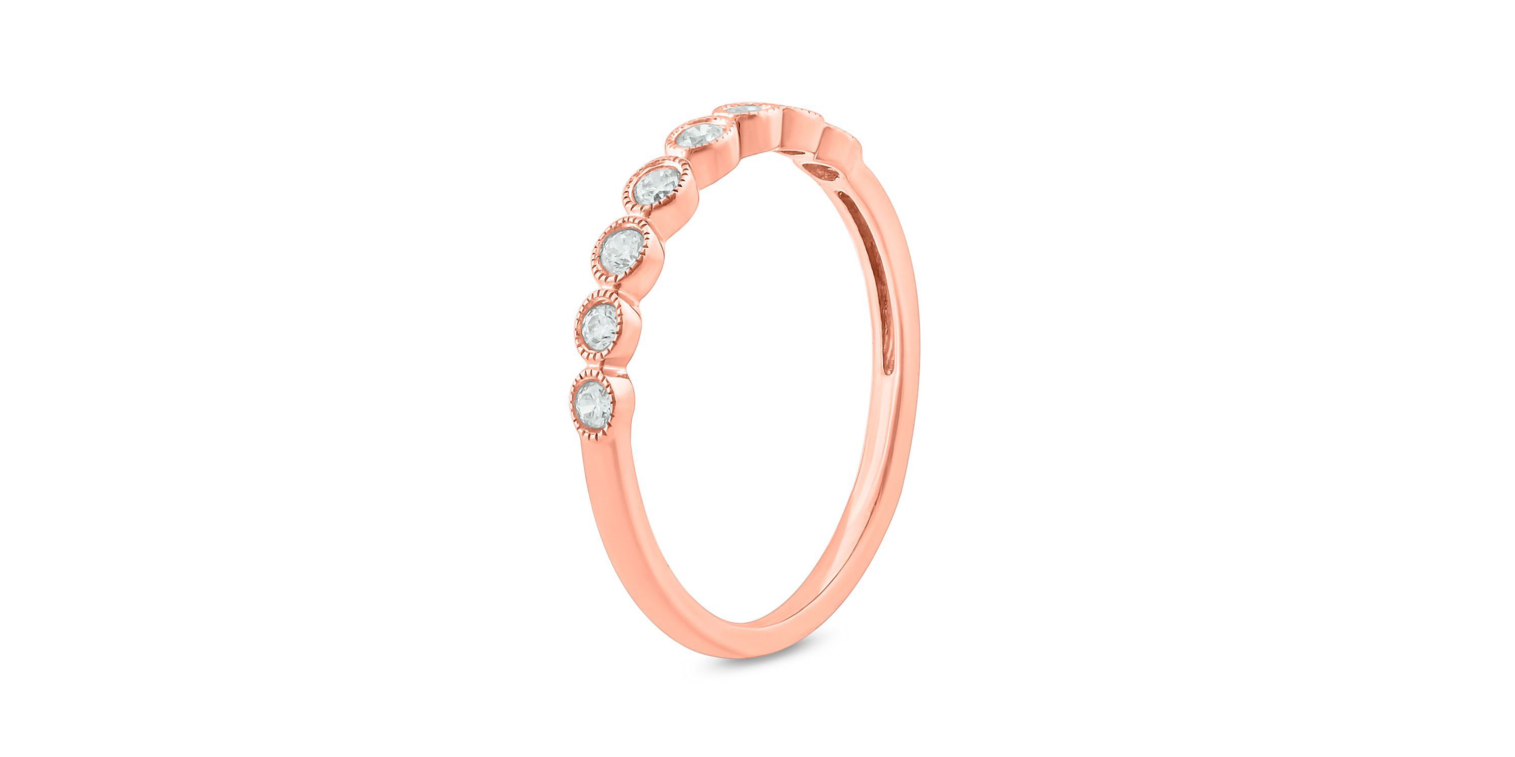1/6 ct. t.w. Diamond Anniversary Band in 10K Gold