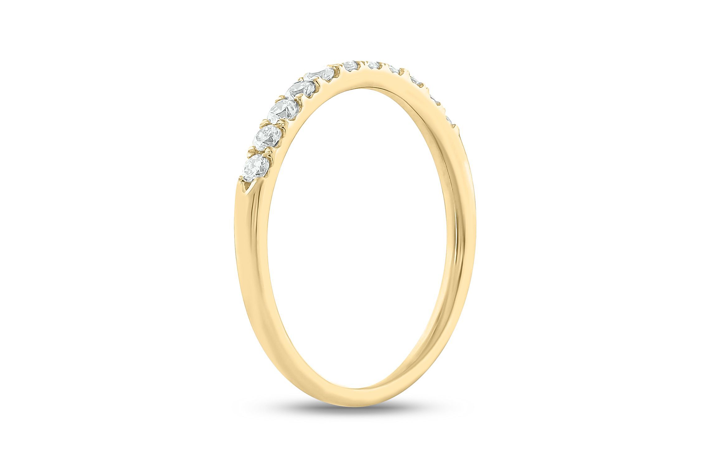 1/3 ct. t.w. Diamond Anniversary Band in 14K Gold