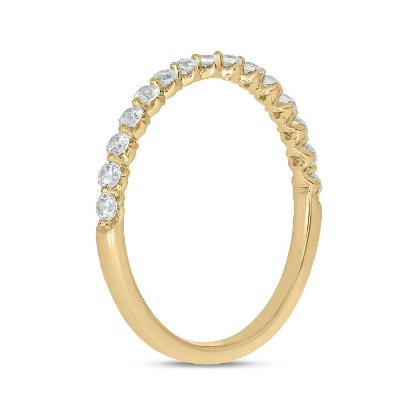 1/3 ct. t.w. Diamond Anniversary Band in 14K Gold