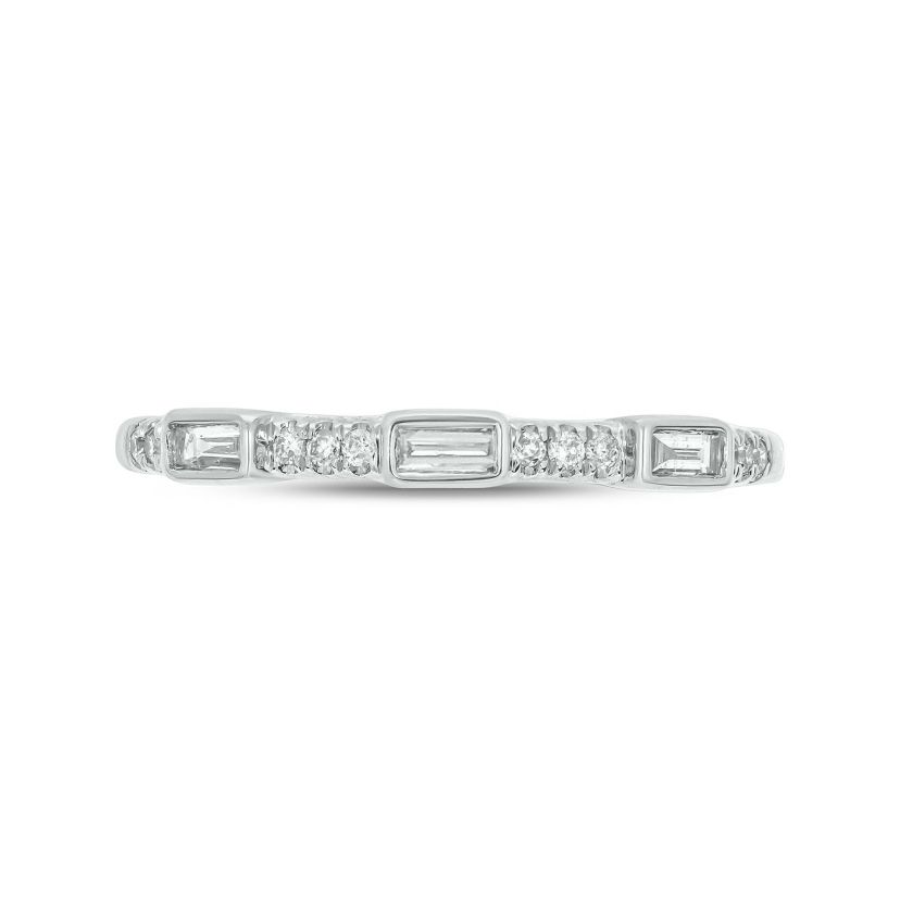 1/6 ct. t.w. Diamond Anniversary Band in 10K Gold