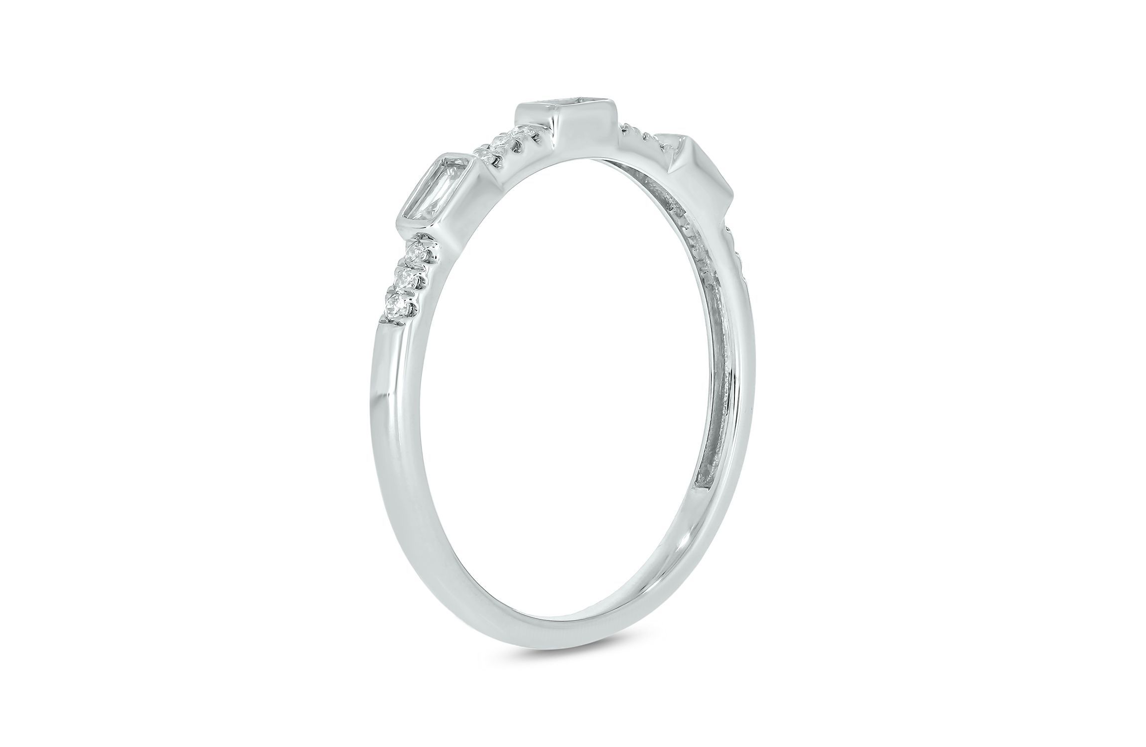 1/6 ct. t.w. Diamond Anniversary Band in 10K Gold
