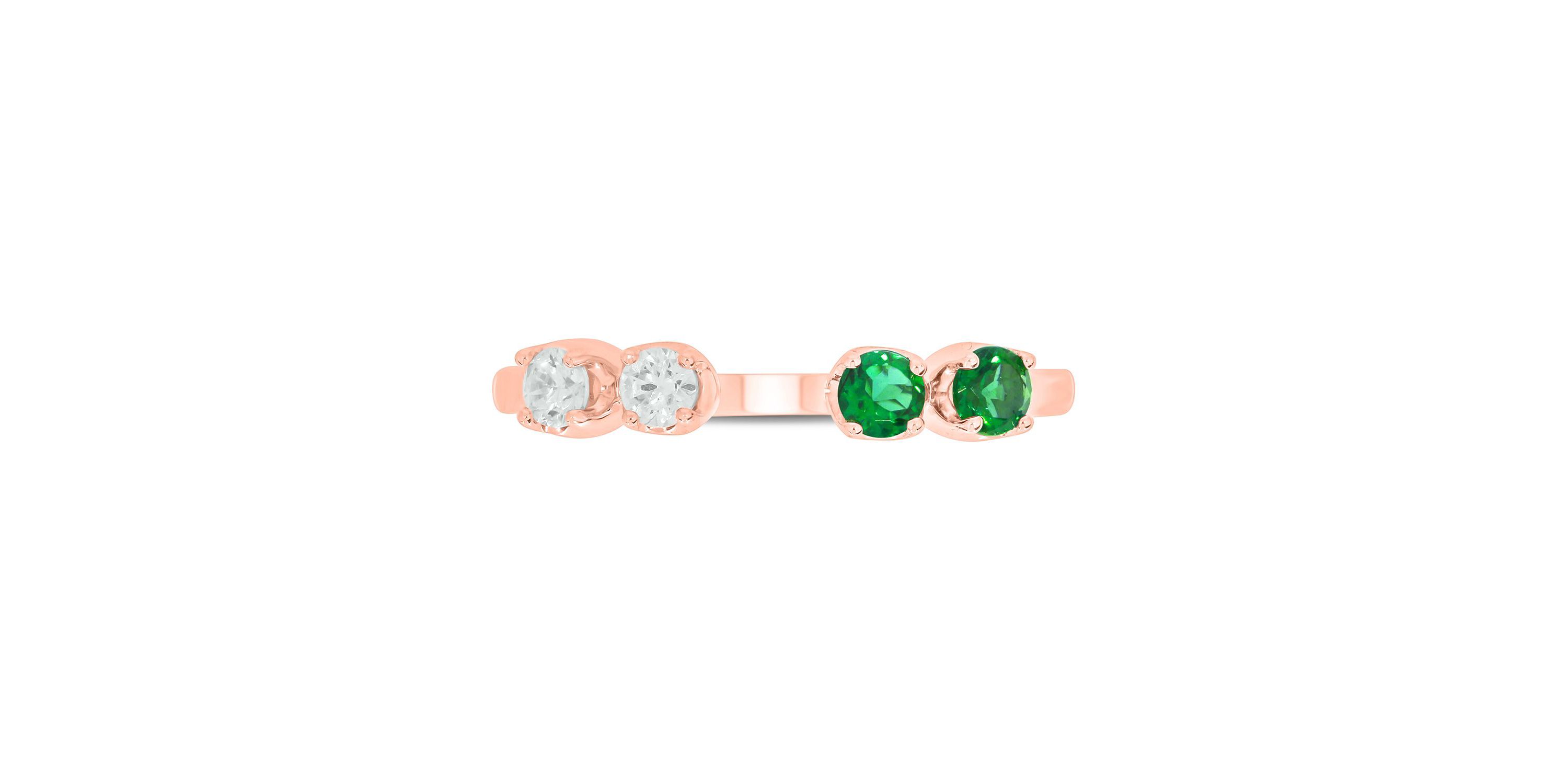 Lab Created 1/6 ct.t.w Diamond & 1/4 ct.t.w Emerald Round Shape Created Color Stone Ring in 10K Gold