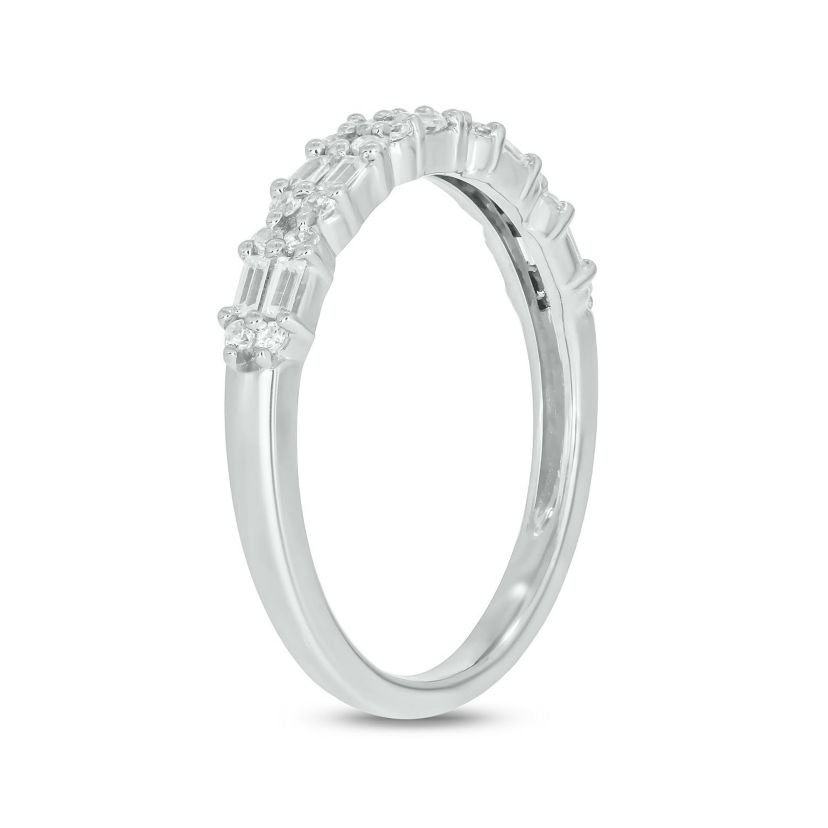 1/3 ct.t.w White Diamond Studded Anniversary Band in 10K Gold