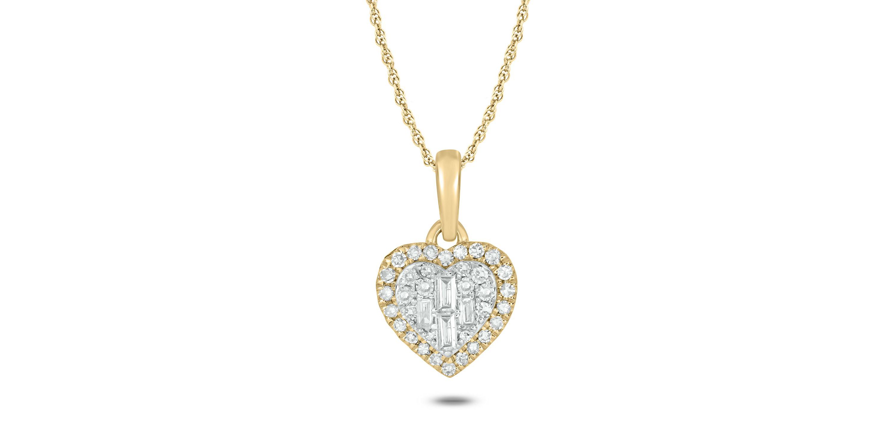 1/6 ct. t.w White Diamond Studded Heart Pendant in 10K Gold