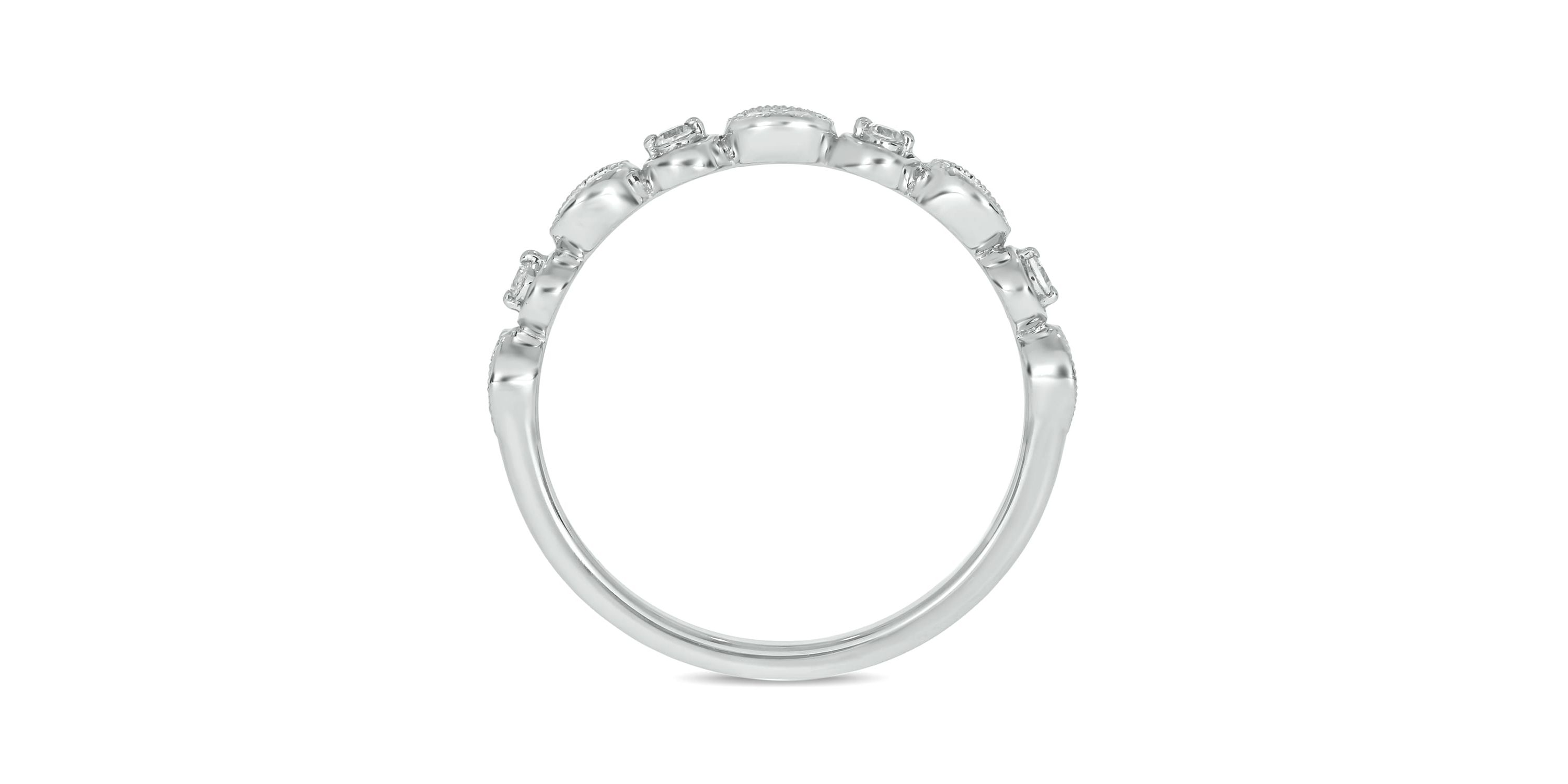 1/6 ct.t.w. Diamond Anniversary Band in 14KT Yellow Gold