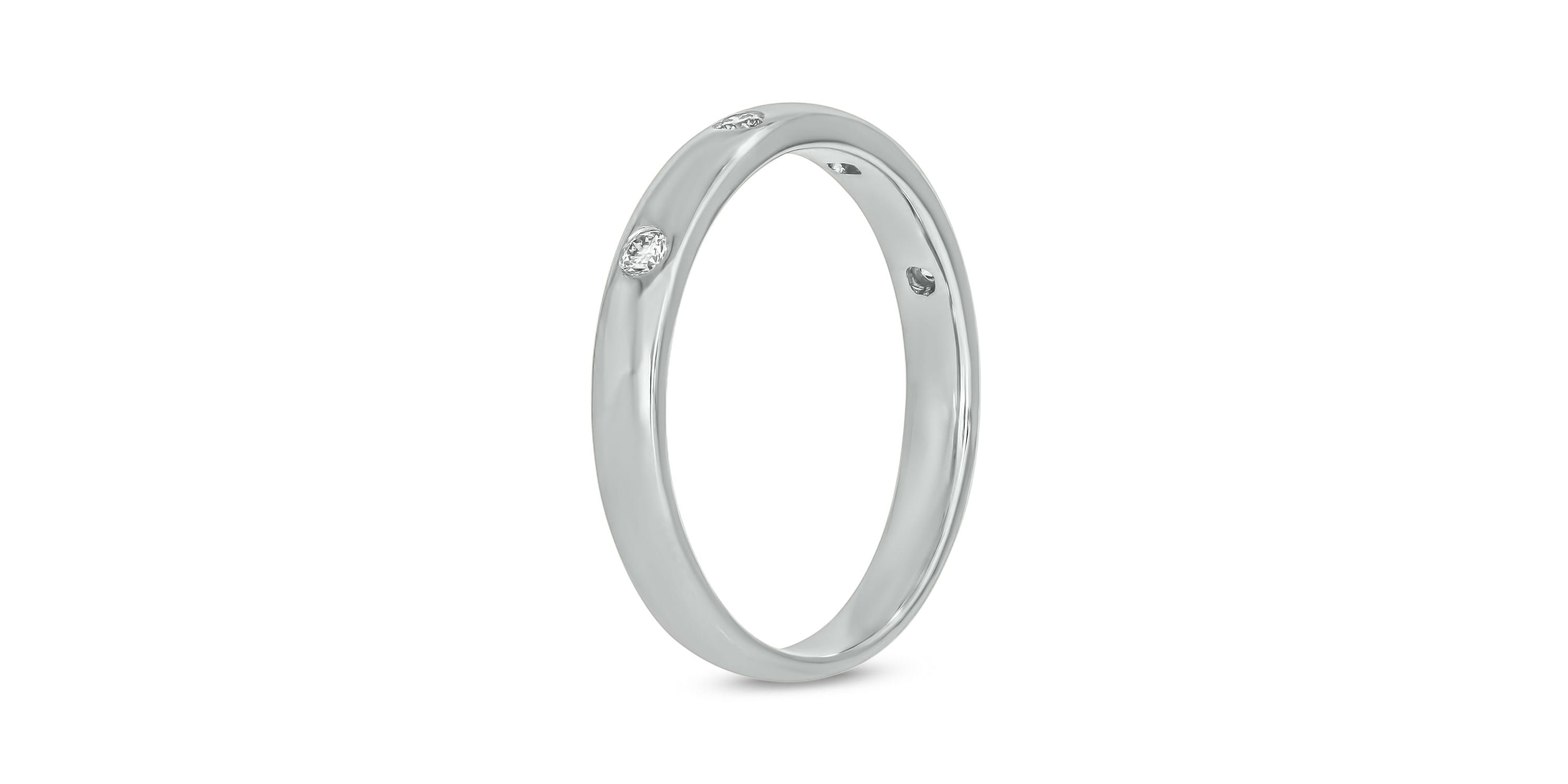 1/10 ct.t.w. Diamond Anniversary Band in 14KT White Gold