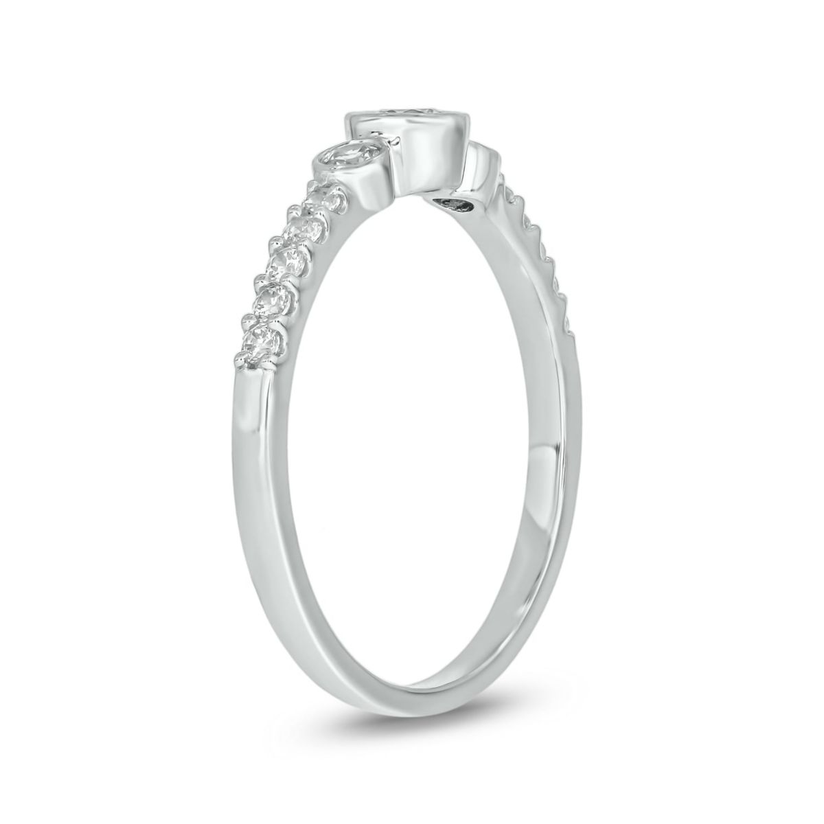 1/3 ct.t.w. Diamond Solitaire Ring in 14KT Yellow Gold