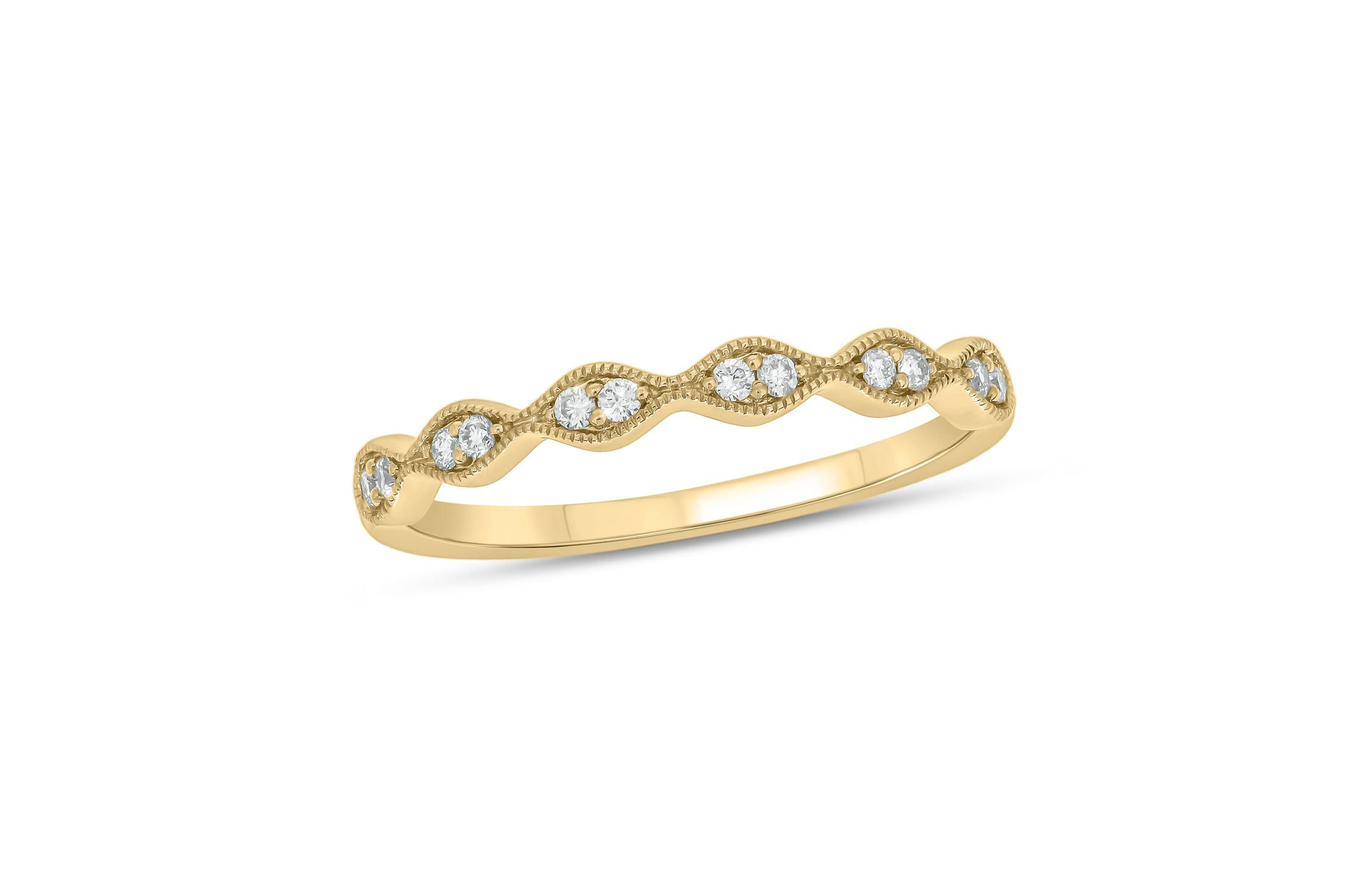 1/10 ct.t.w. Diamond Gorgeous  Anniversary Band in 14KT Yellow Gold