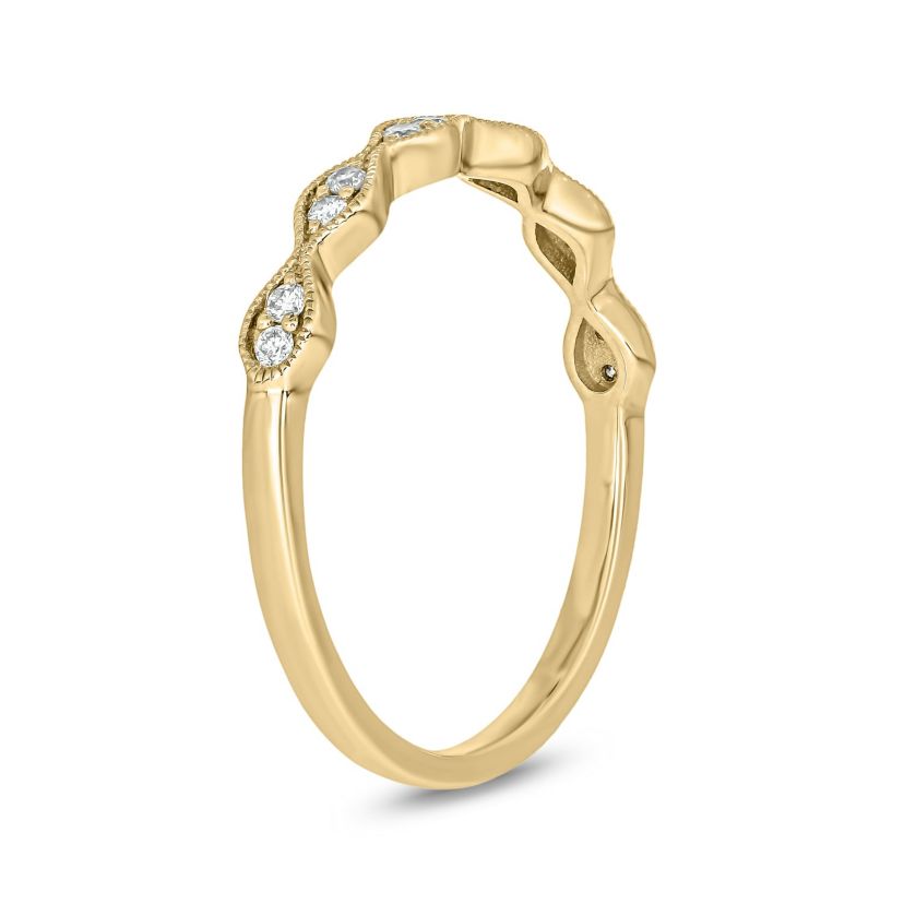 1/10 ct.t.w. Diamond Gorgeous  Anniversary Band in 14KT Yellow Gold