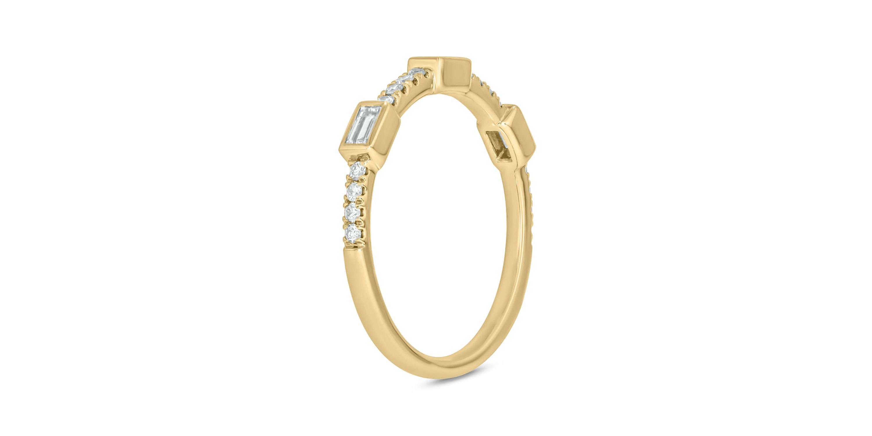 3/8 ct.t.w. Diamond Anniversary Band in 14KT White Gold