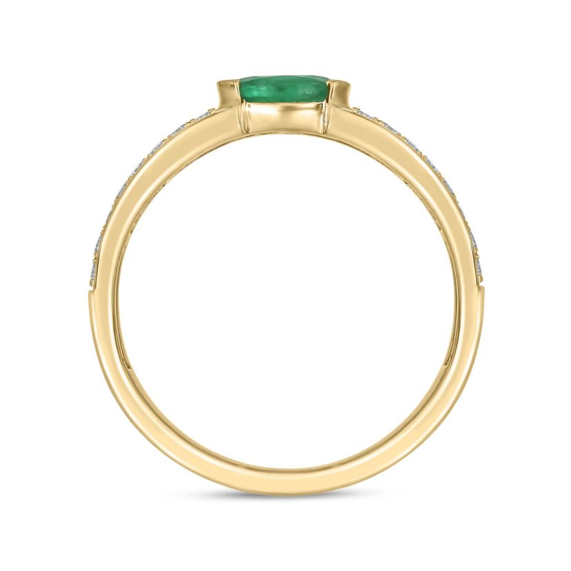 5/8 ct.t.w. Diamond Natural Ovel Shape Emerald  Anniversary Band in 14KT Yellow Gold