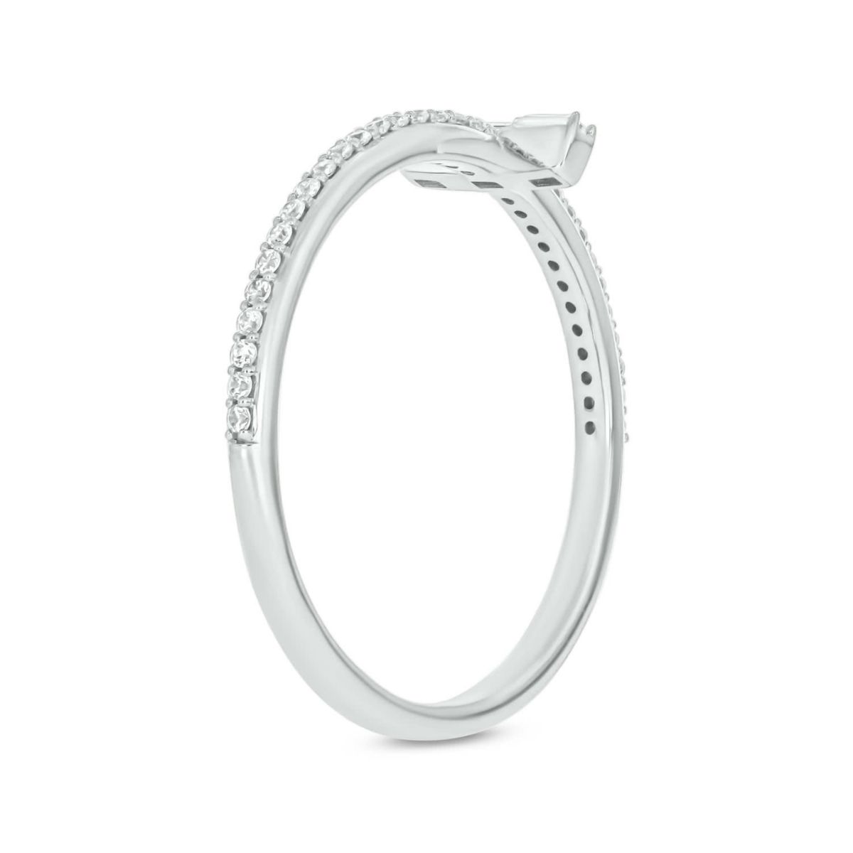 1/6 carat, Diamond Round & Bagutte Ring in 14K Yellow Gold