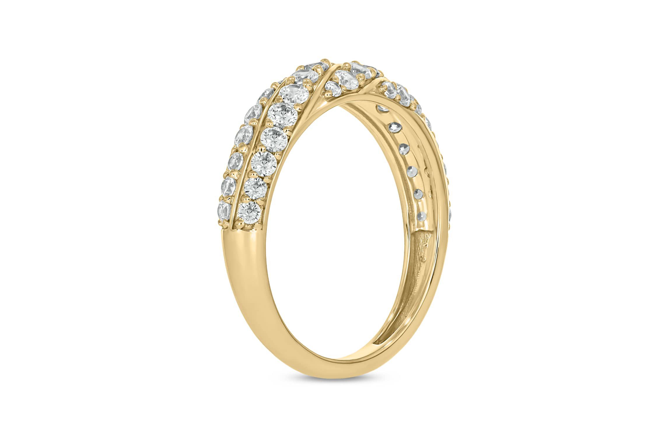 7/8 Carat, Diamonds Elegant Anniversary Ring in 14K White Gold